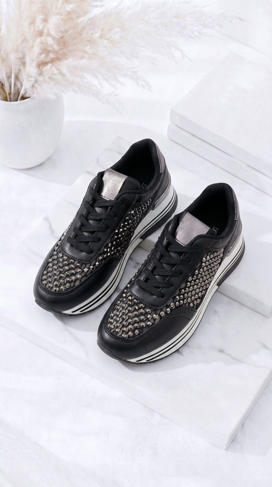 Sneaker Brilliant Shine *Schwarz*