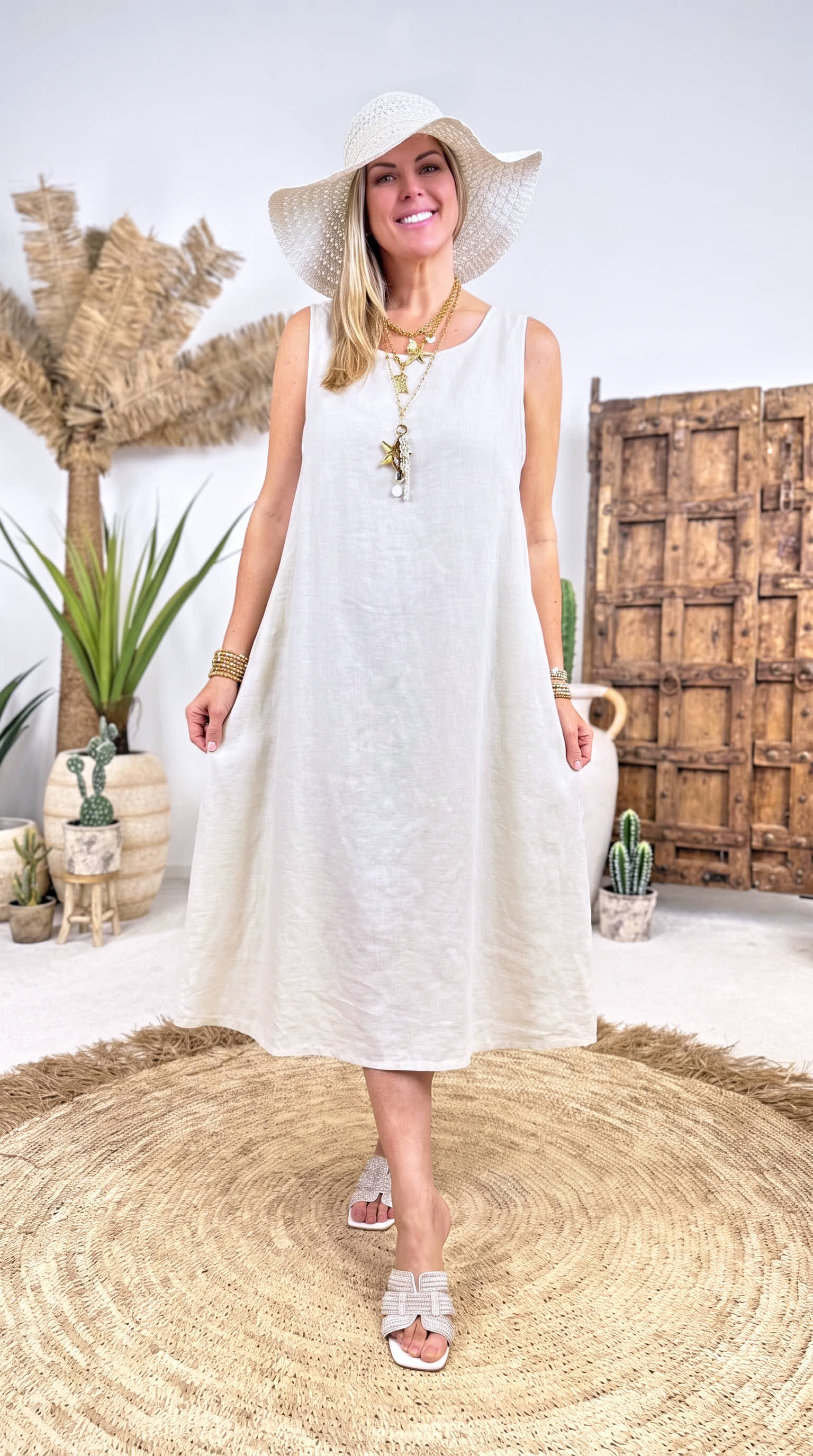 Kleid Salt & Sun *Beige*