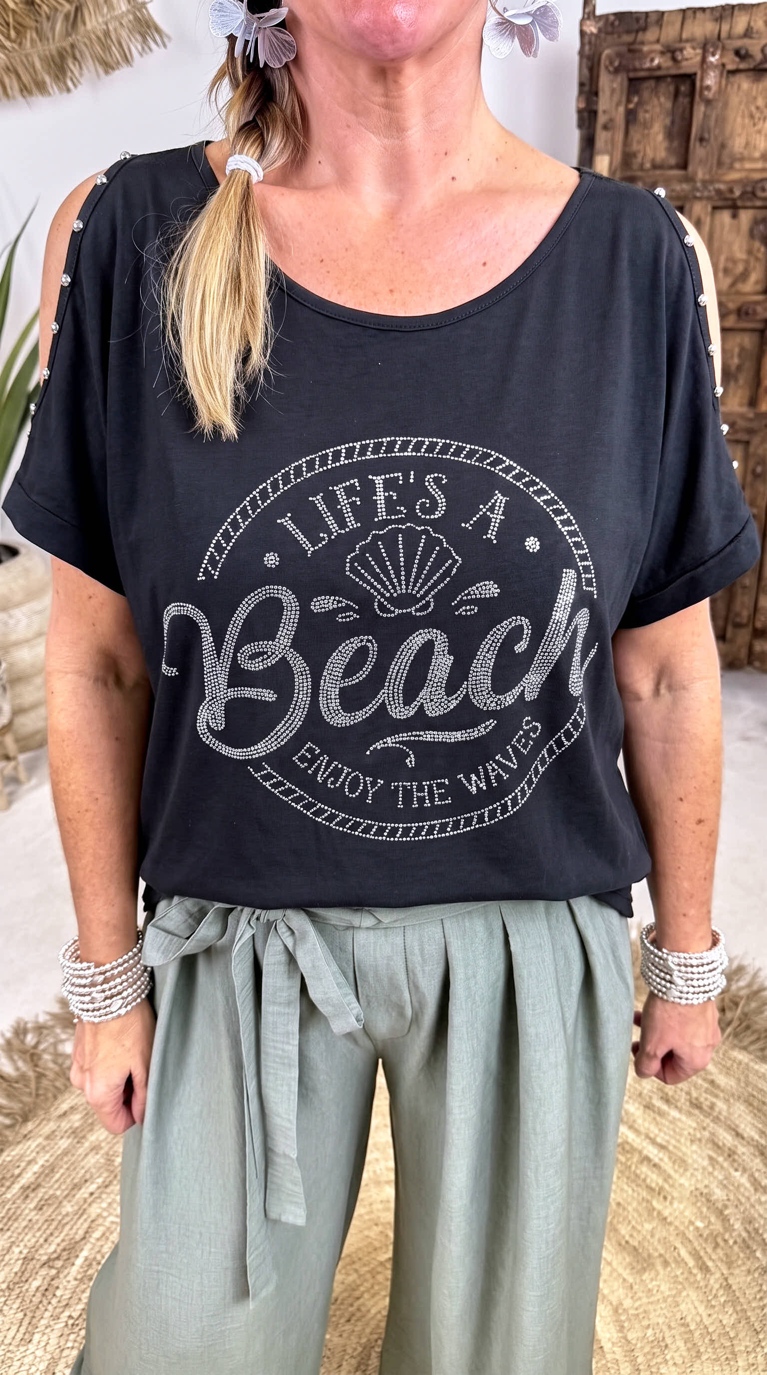 T-Shirt Life Is A Beach *Schwarz*