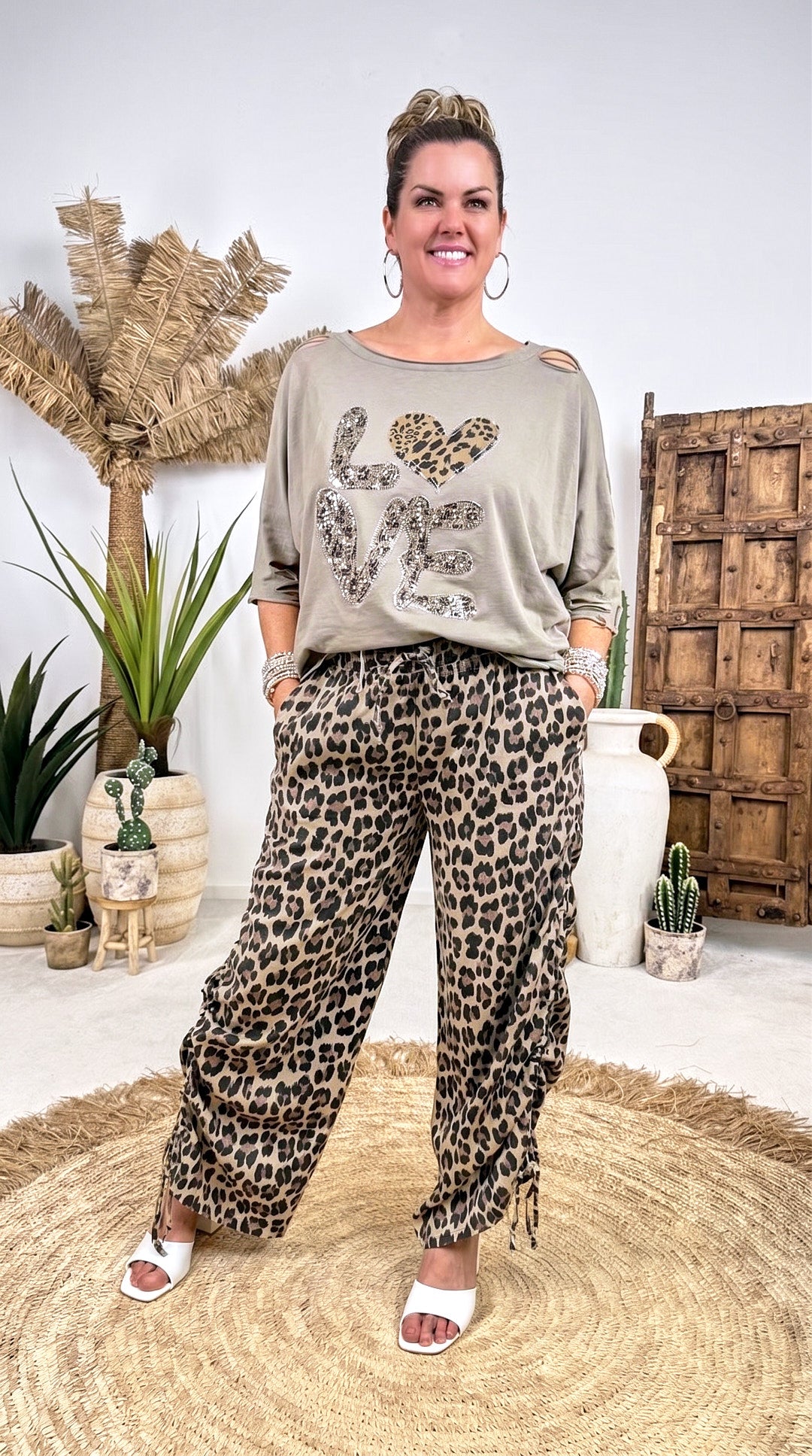 Shirt Heart of Leo *Taupe*