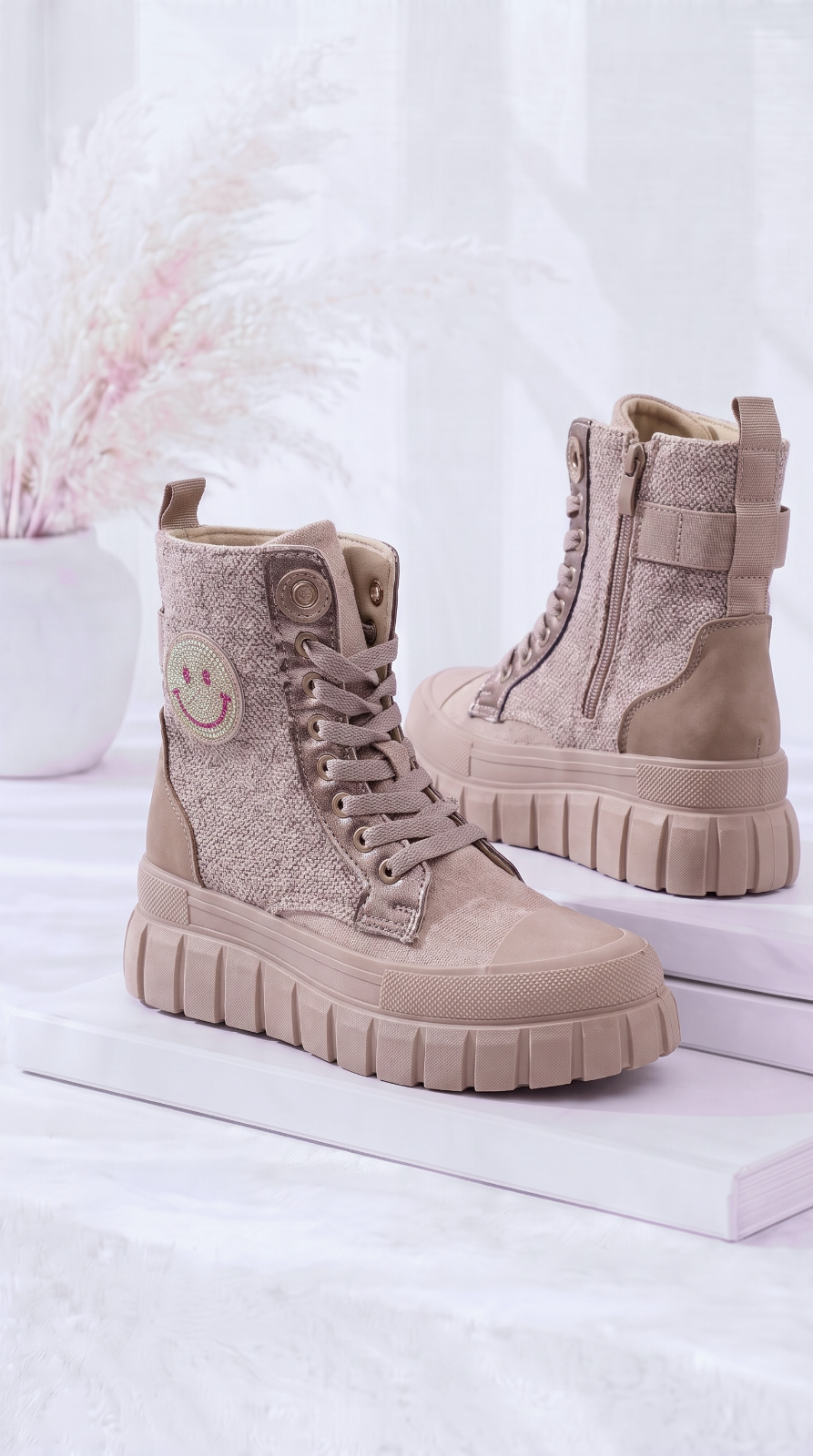 Hight-Sneaker Smile Patch *Camel*