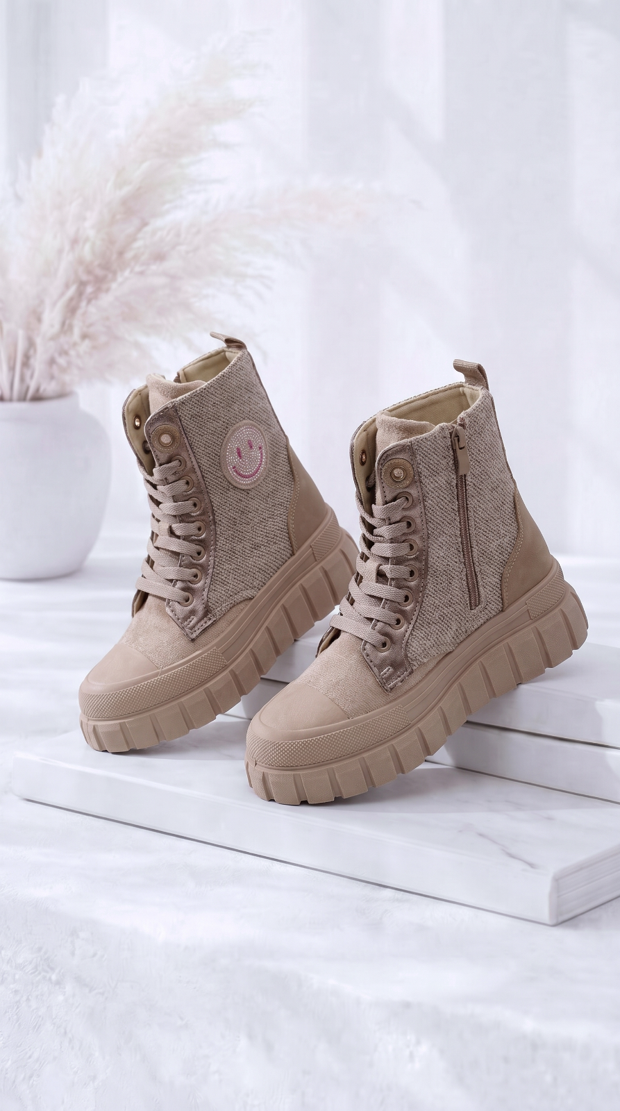 Hight-Sneaker Smile Patch *Camel*