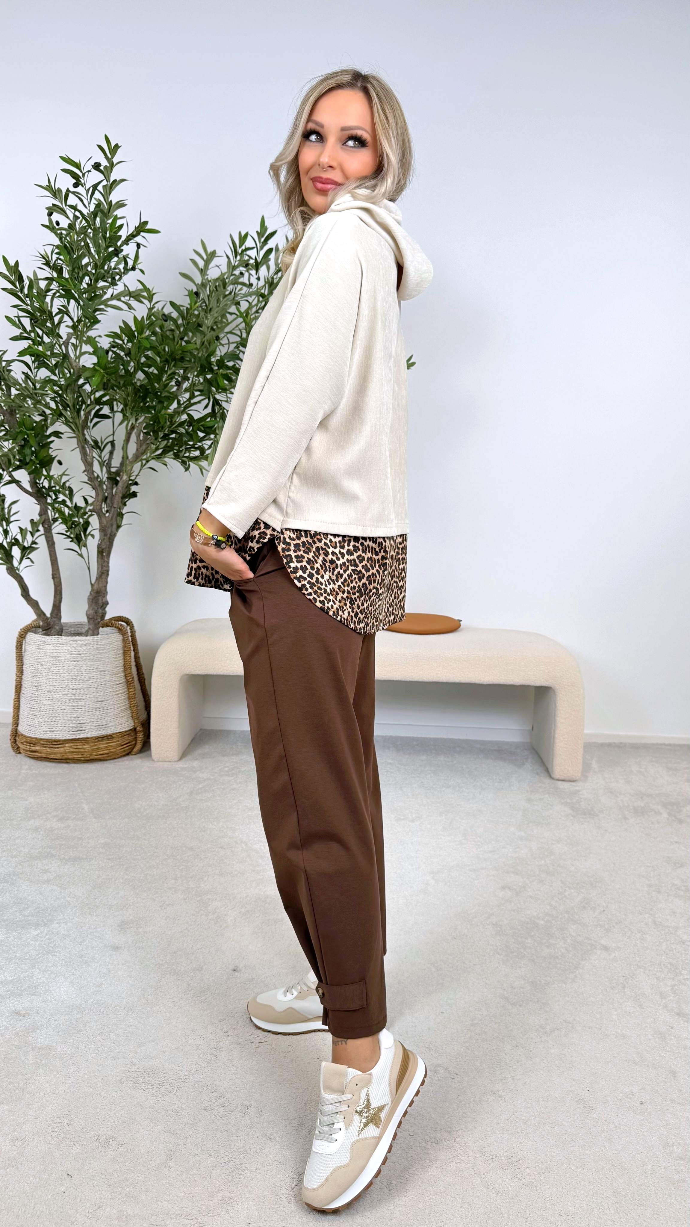 Hoodie Velvet Jungle *Beige*