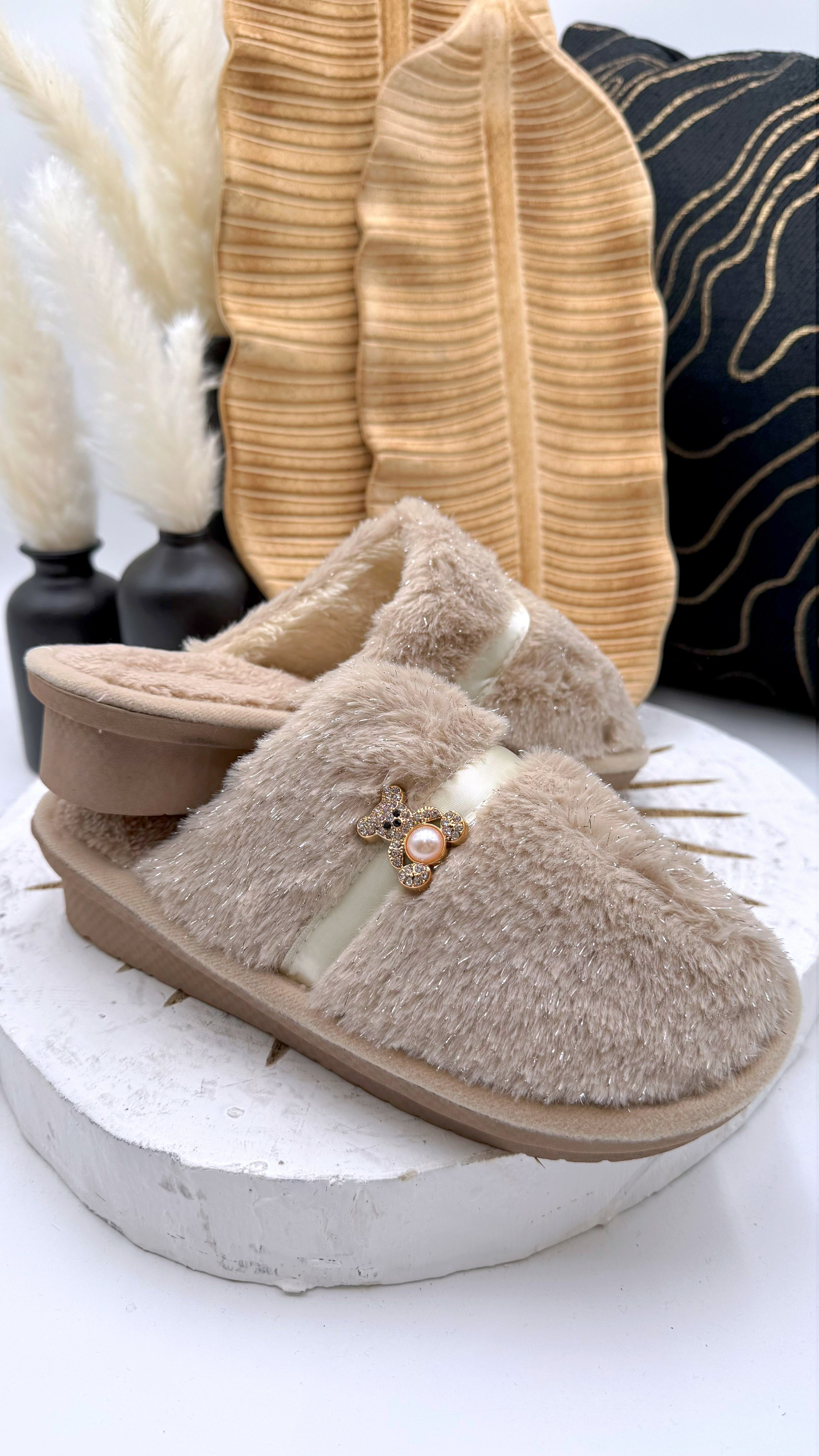 Hausschuhe Little Pearl Bear *Beige*