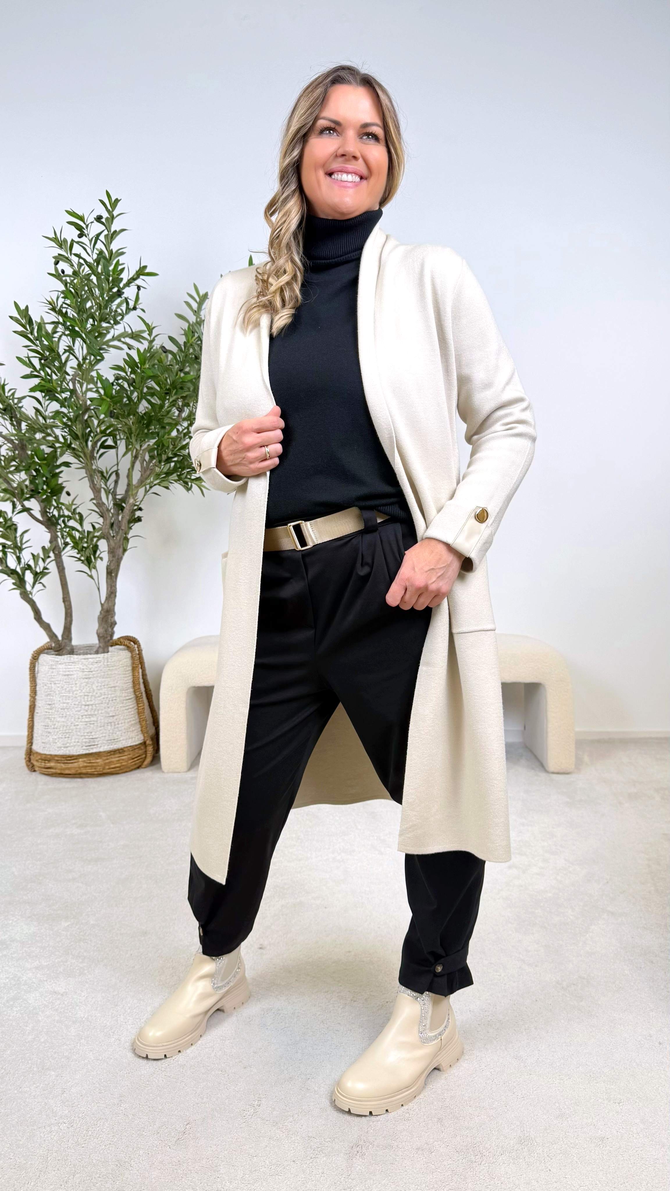 Strickjacke Kloe (3 Farben) - Power of Princess