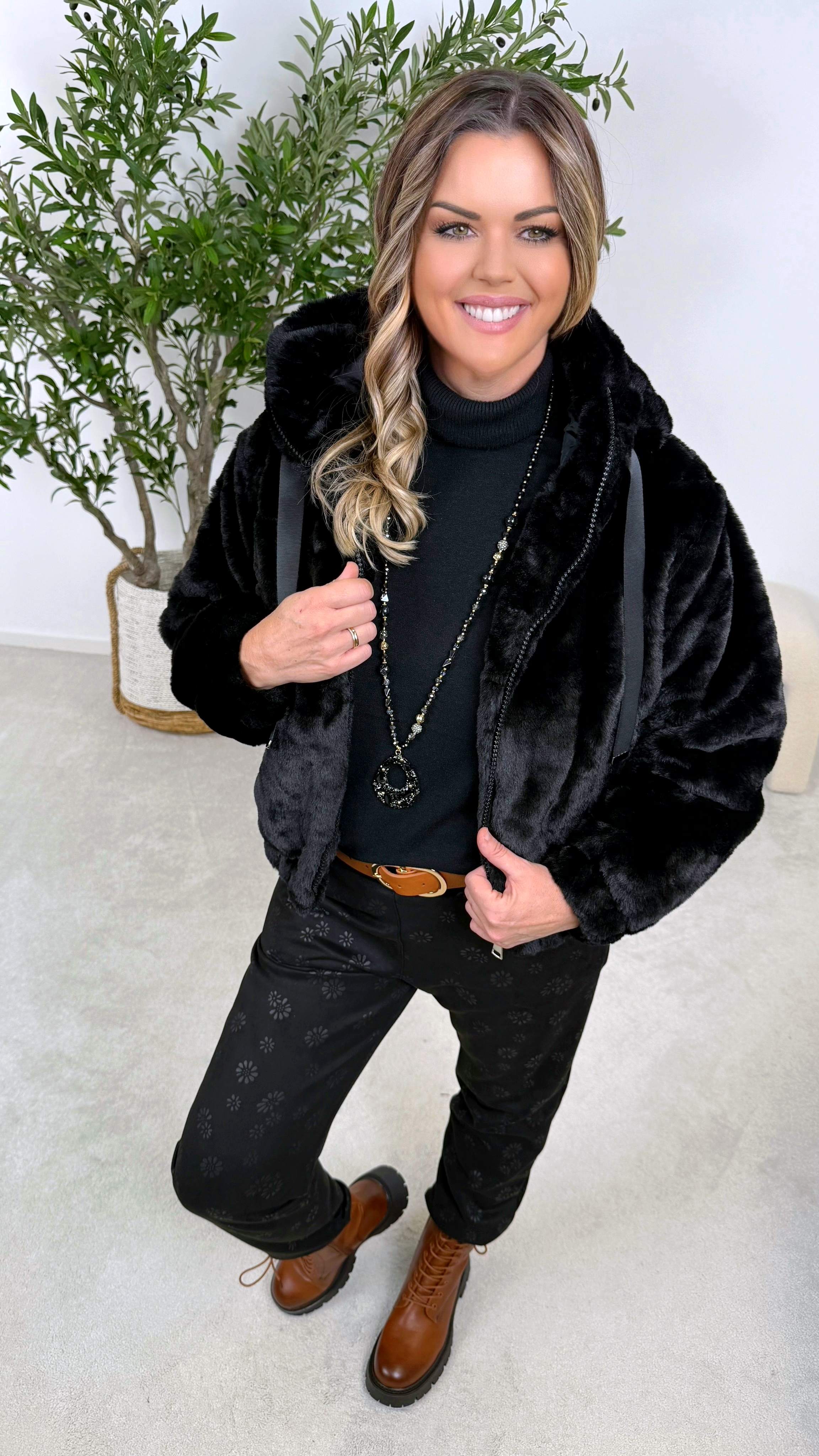 Felljacke Pelzmantel Kurz Fur Coat Felljacke Schwarz Kurz Kurze