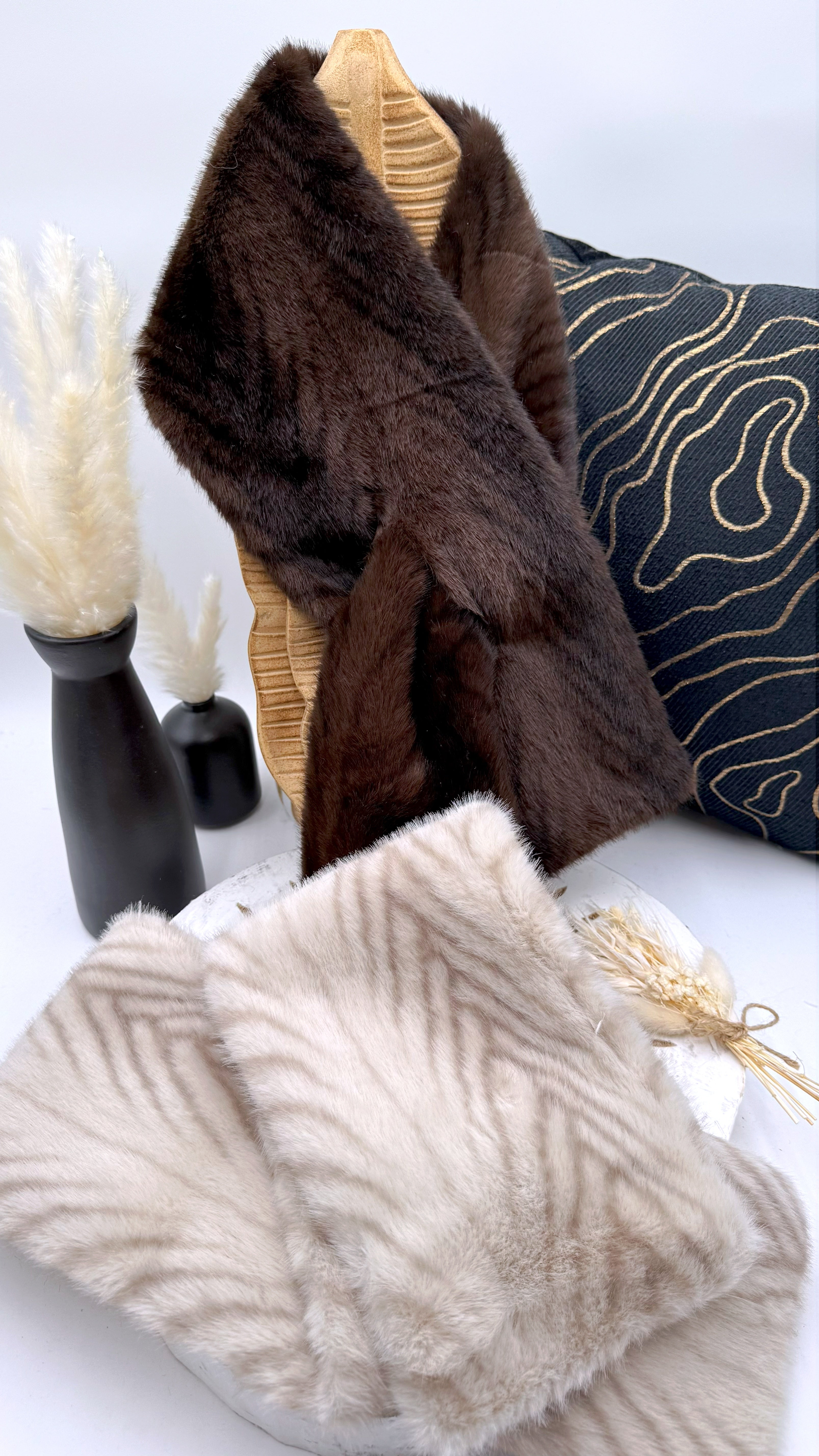 Schal La Peluche (2 Farben)