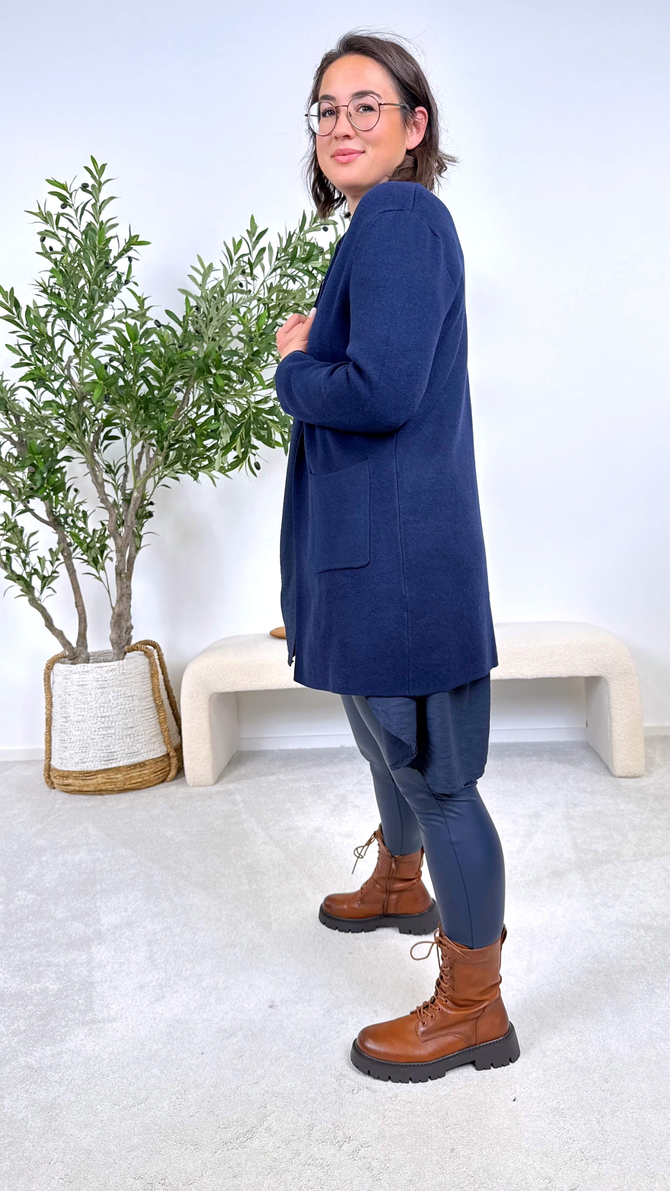 Strickjacke Royal Drape (7 Farben)