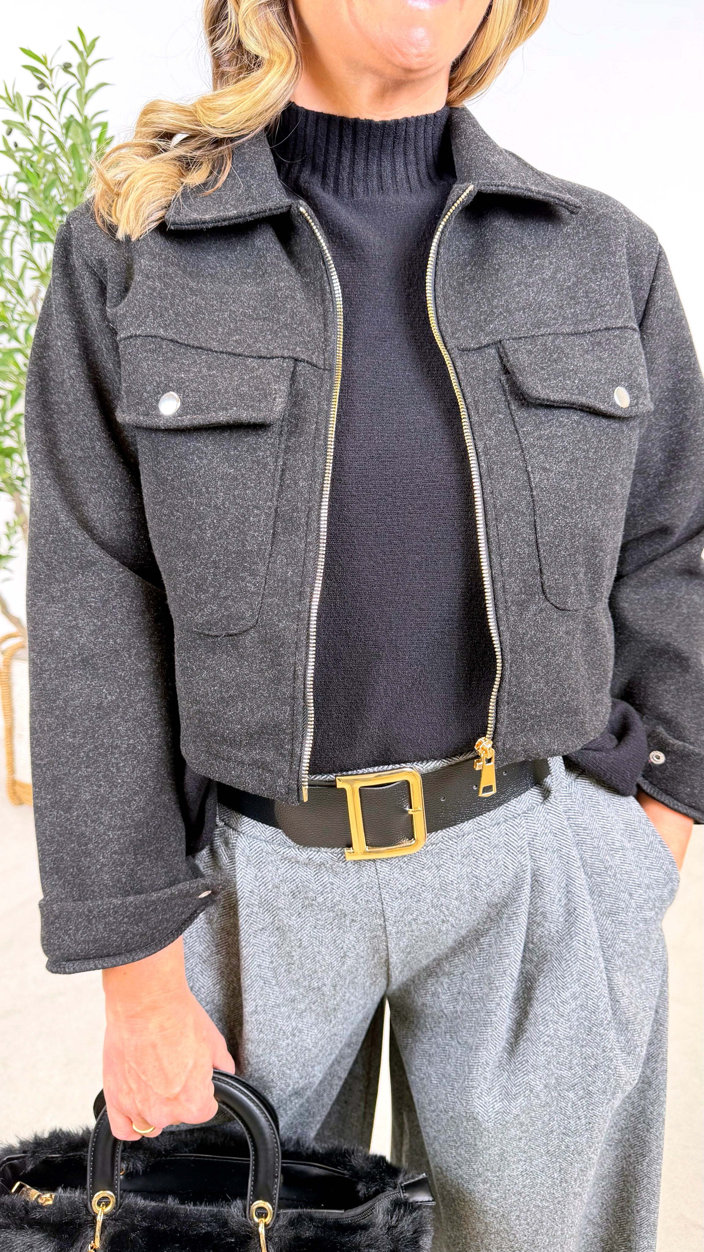 Kurze Jacke Golden Ease *Schwarz*