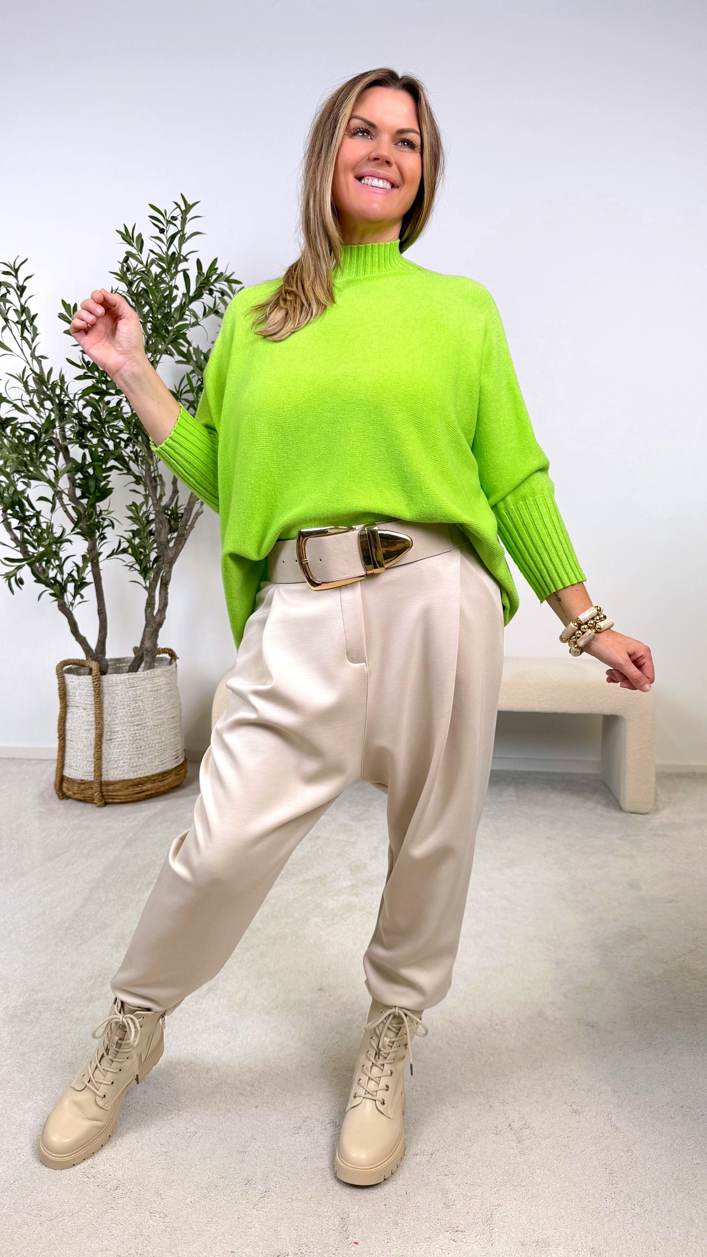 Pullover Frosty Hug (13 Farben)