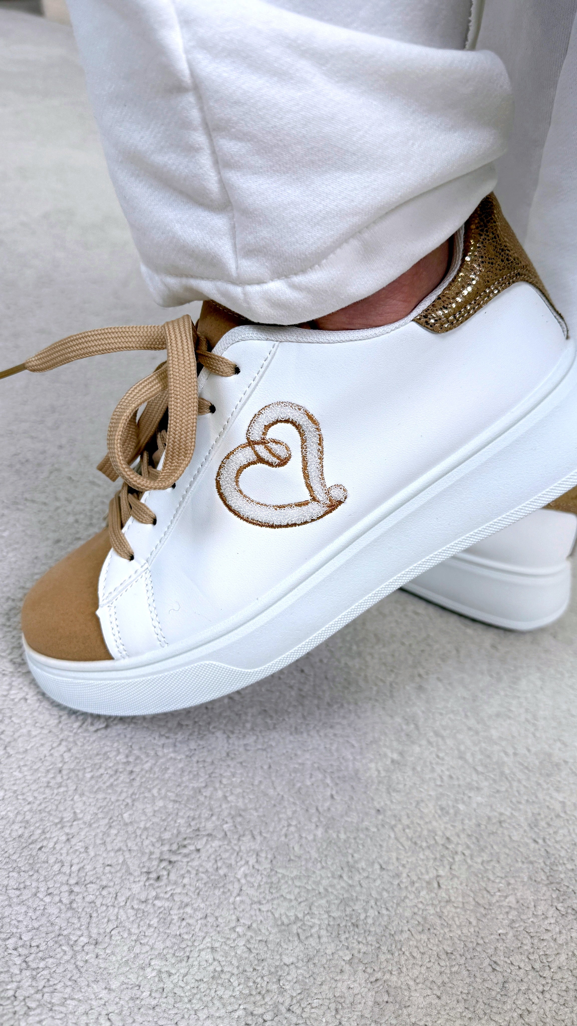 Sneaker Amour *Camel*