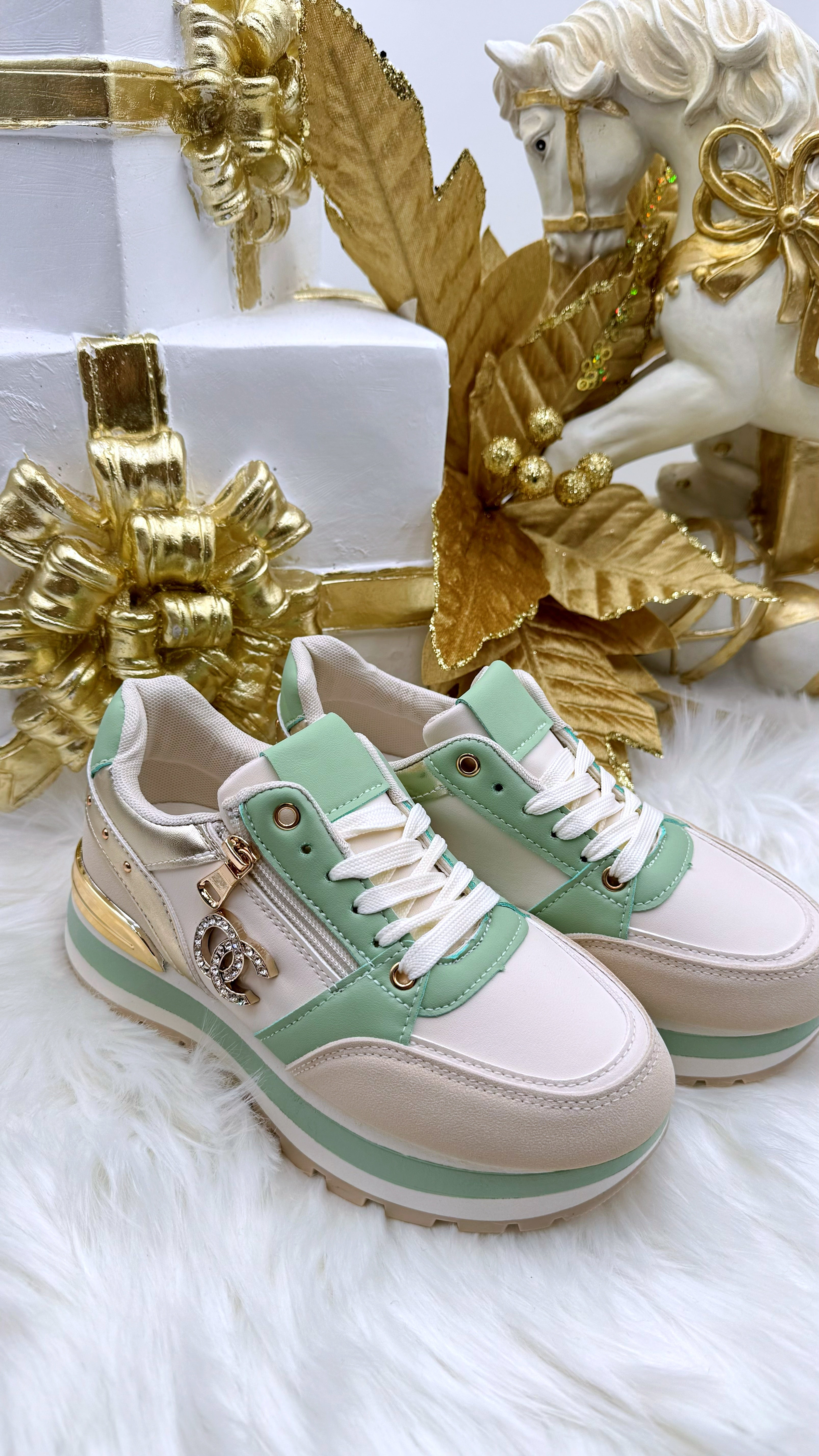 Sneaker Luxury Runner *Salbei*