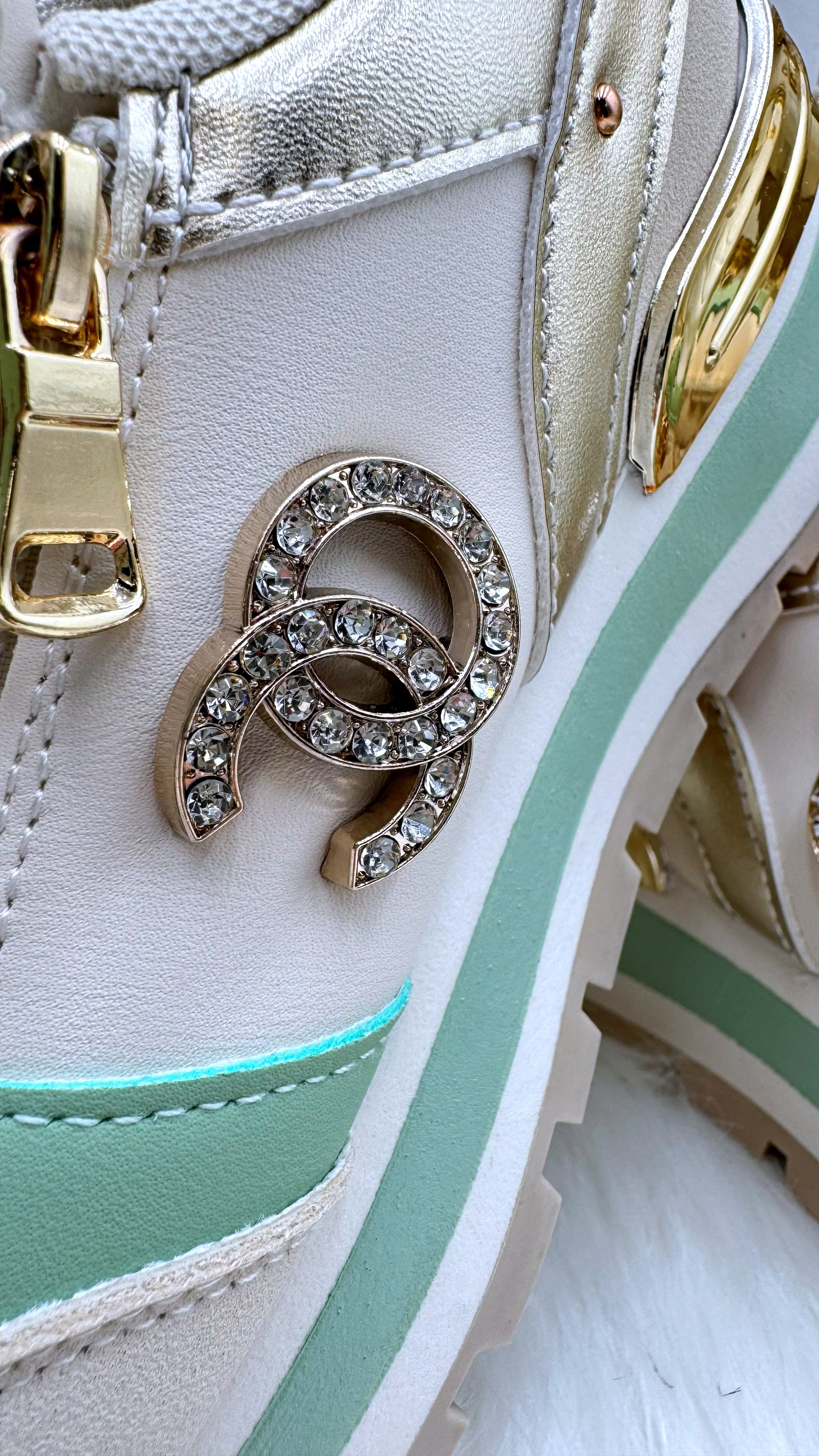 Sneaker Luxury Runner *Salbei*