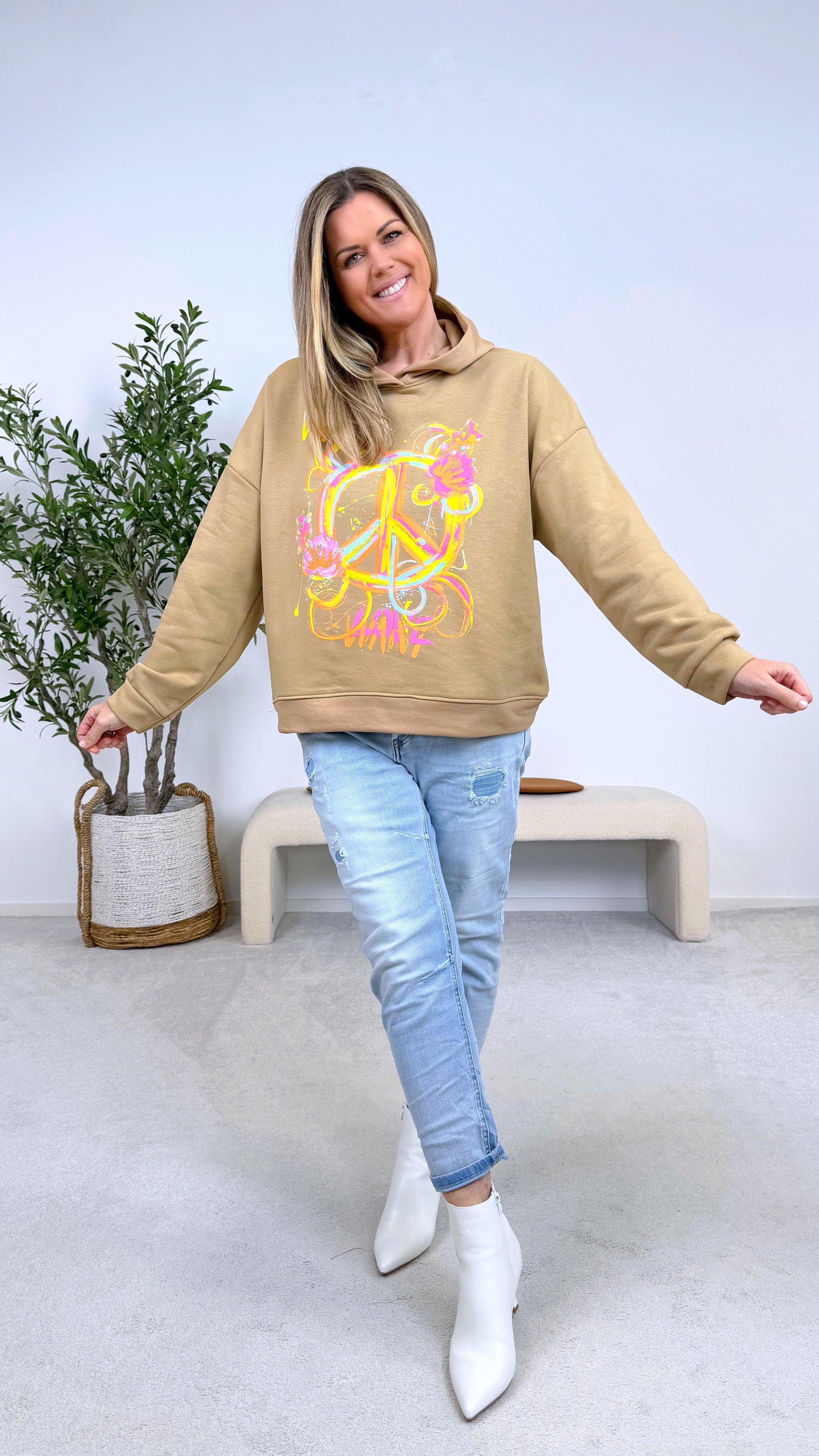 Hoodie Paint Splash *Camel*