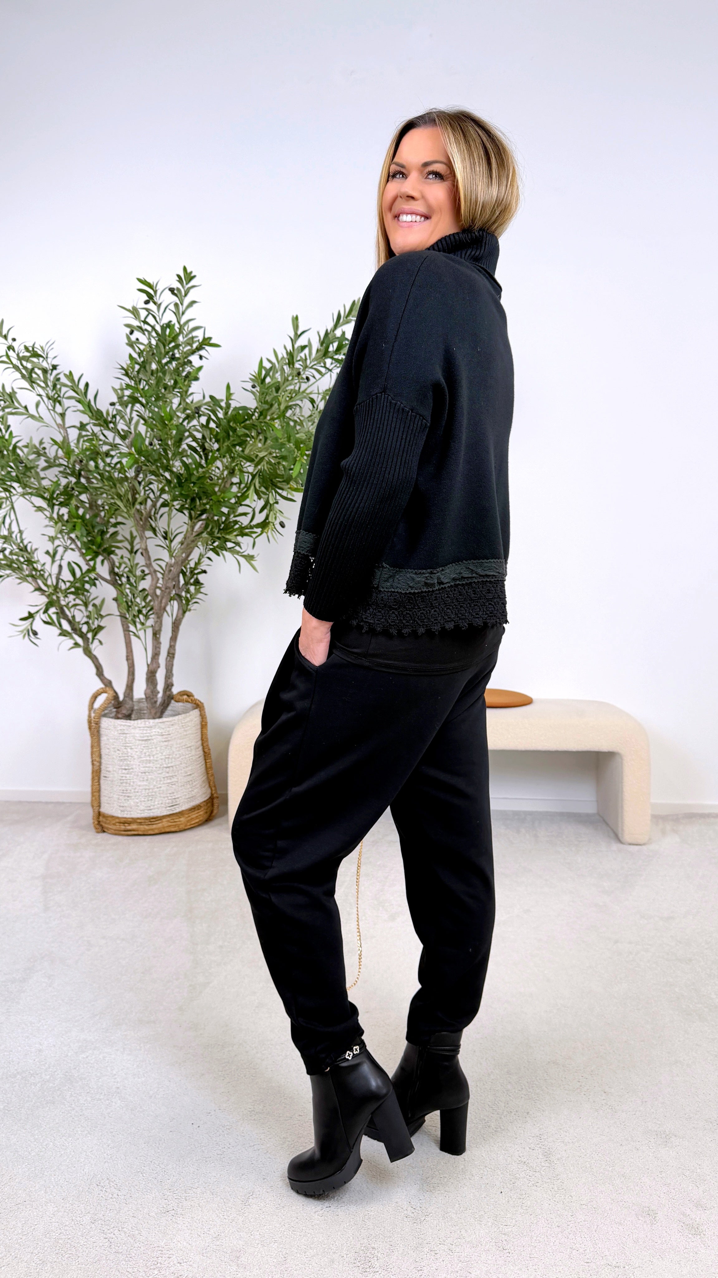 Rollkragenpullover  Sand & Silk *Schwarz*