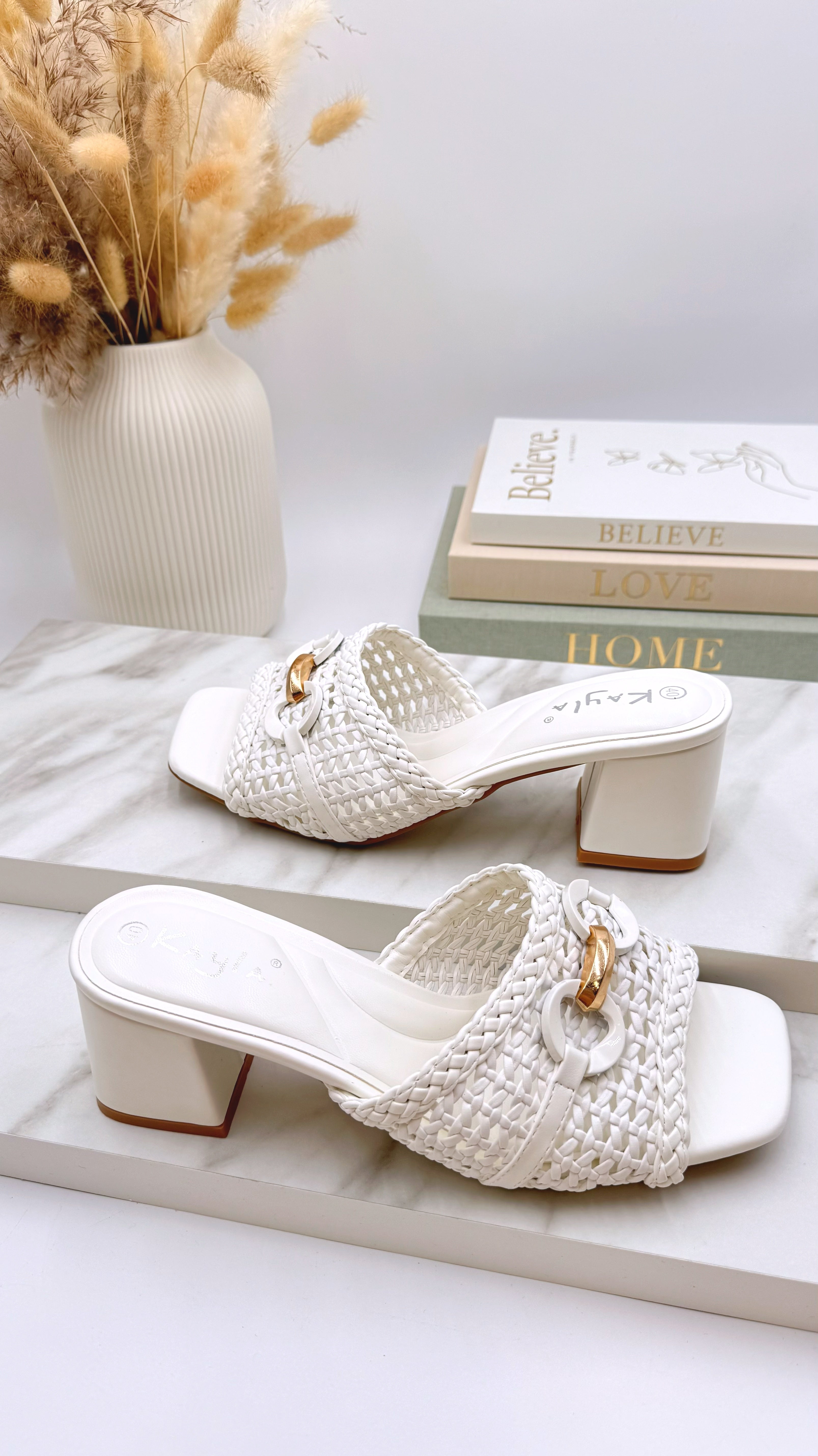 Sandale Urban Classy *Weiß*