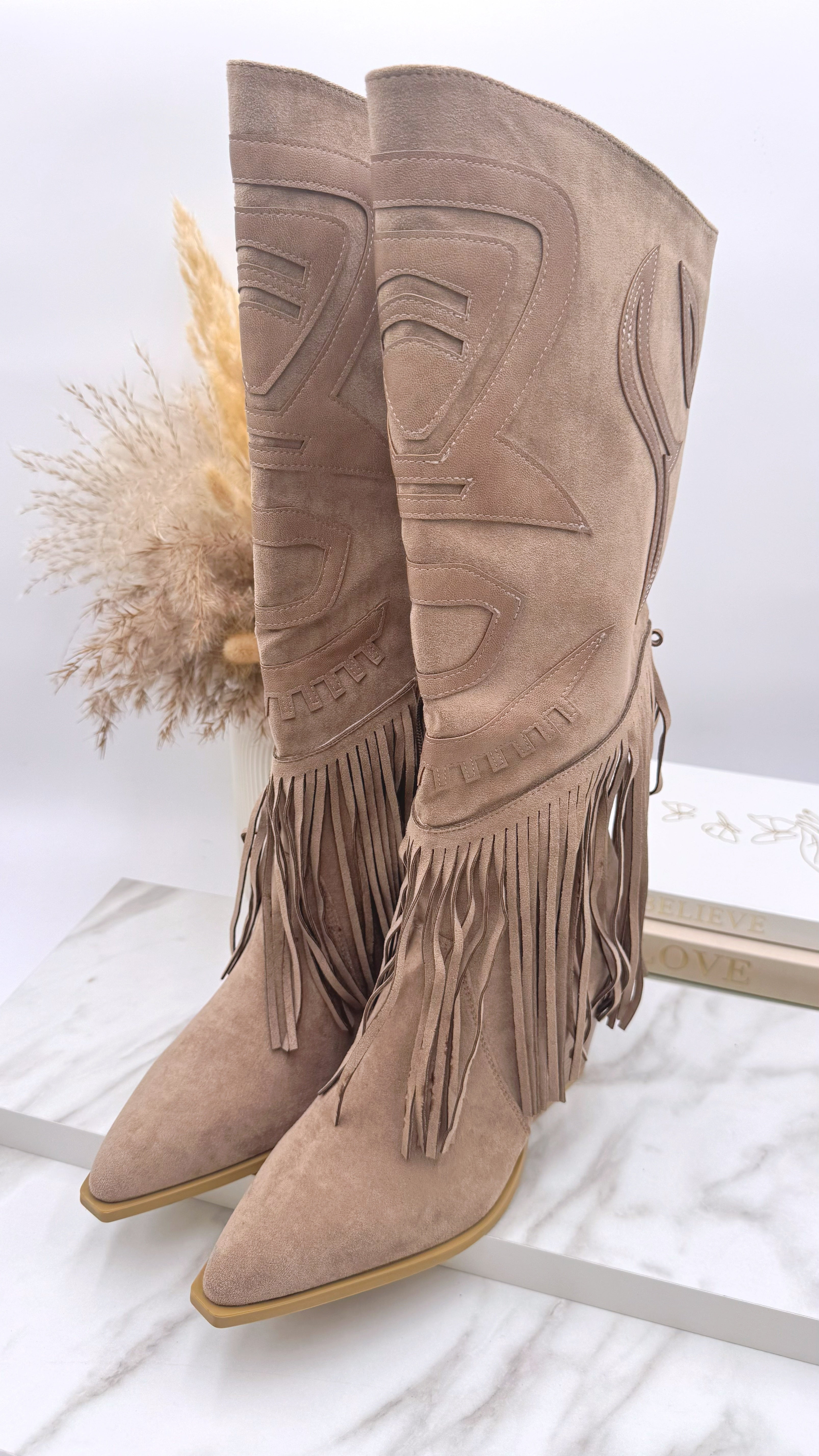 Stiefel Tribal Fringe *Beige*