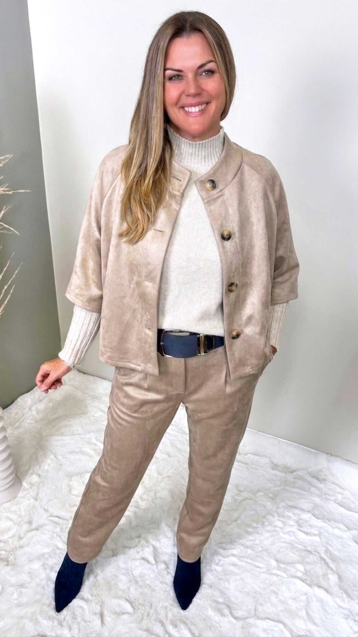 Kurze Jacke Cortina *Beige*