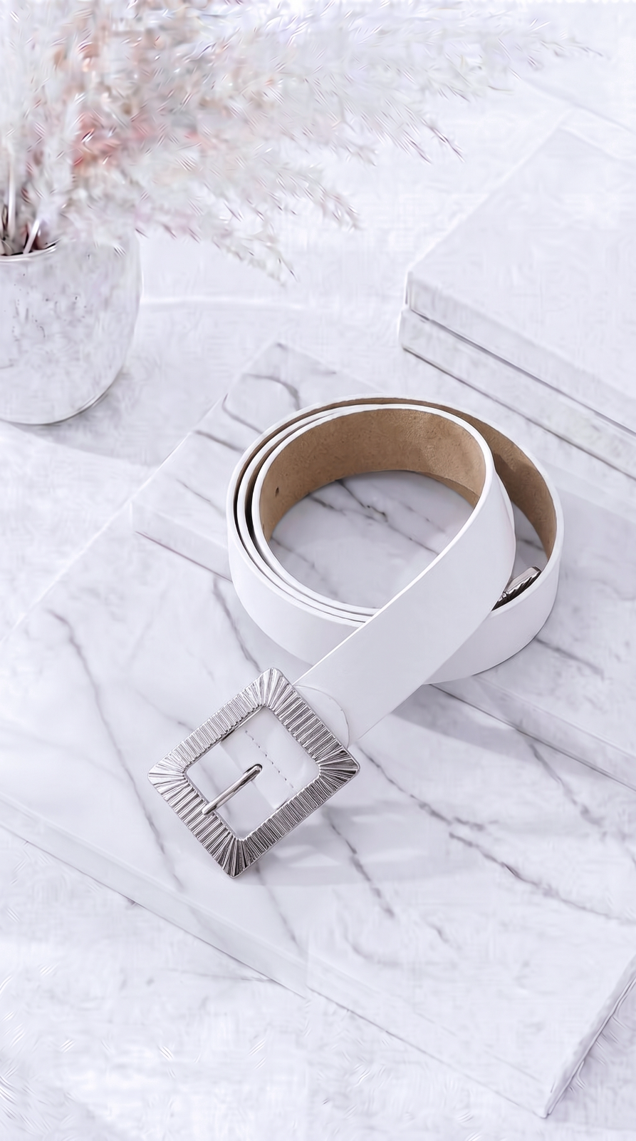 Gürtel Sharp Frame *Weiß/Silber*