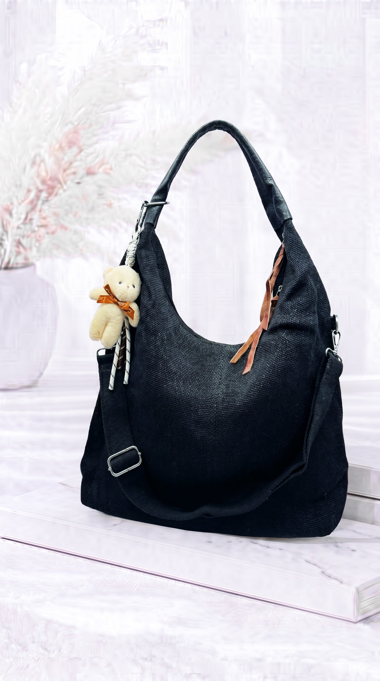 Handtasche Amber Shore *Schwarz*
