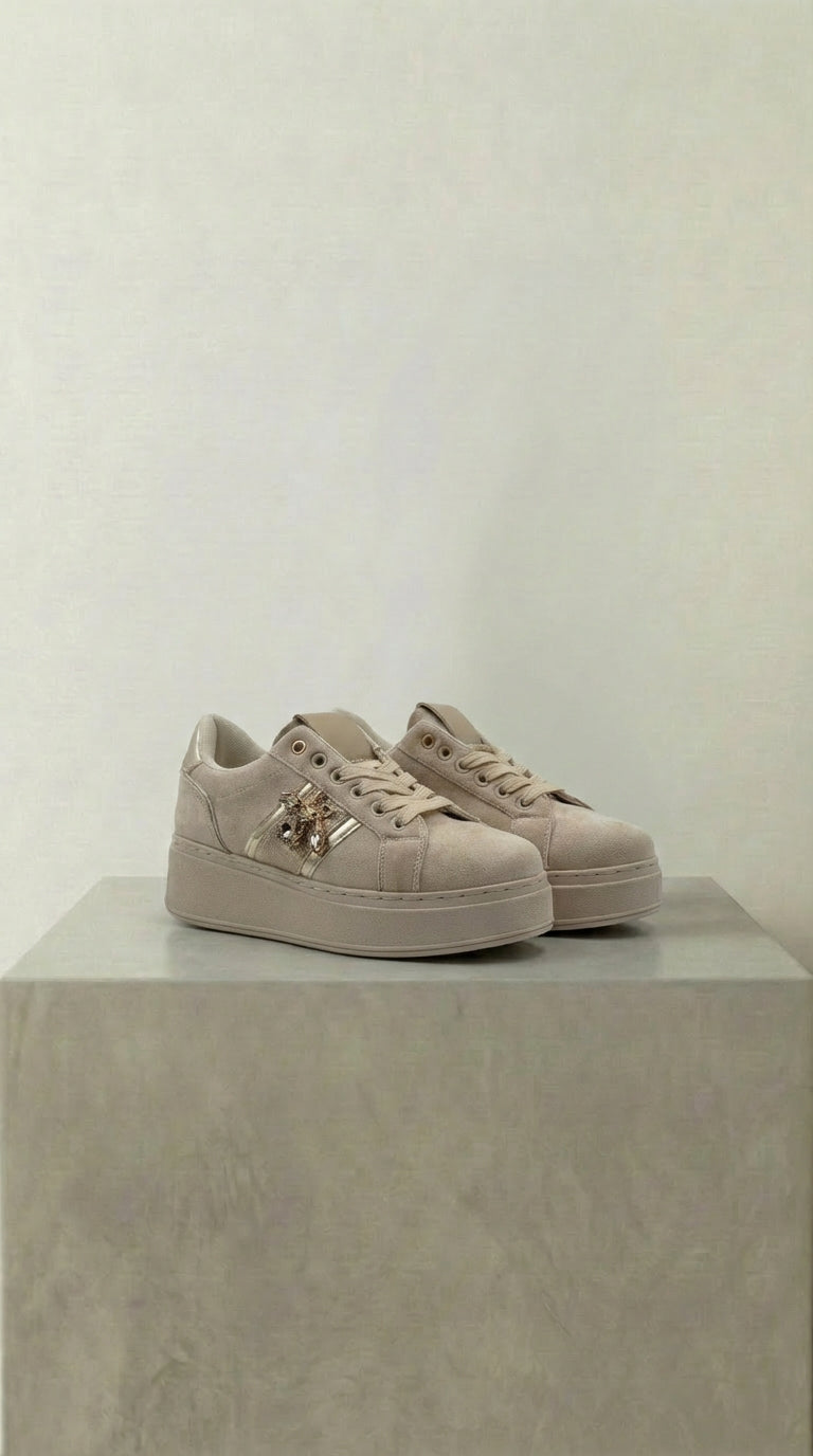 Sneaker Queen Move *Beige*