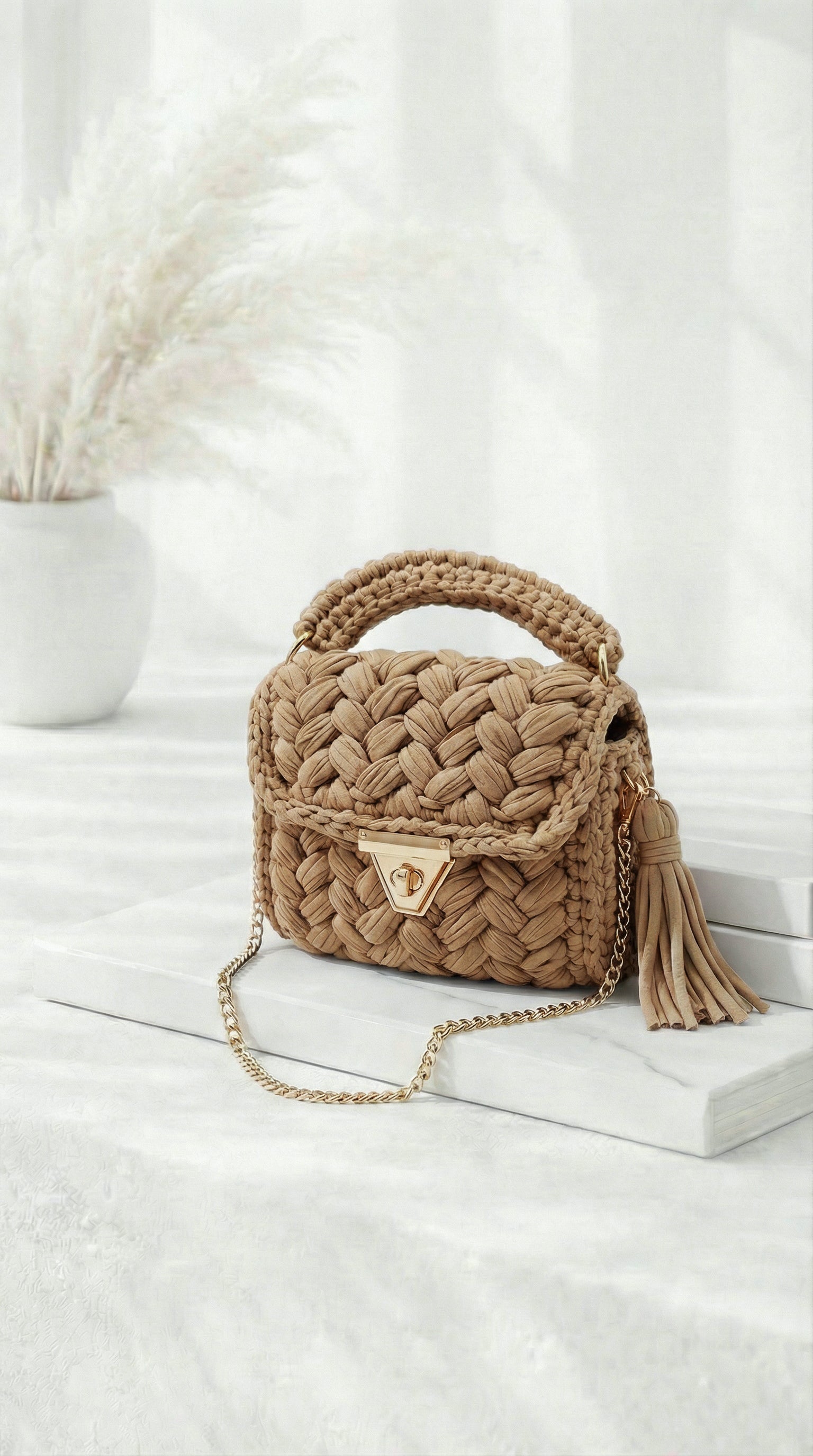 Kleine Handtasche La Diva *Camel*