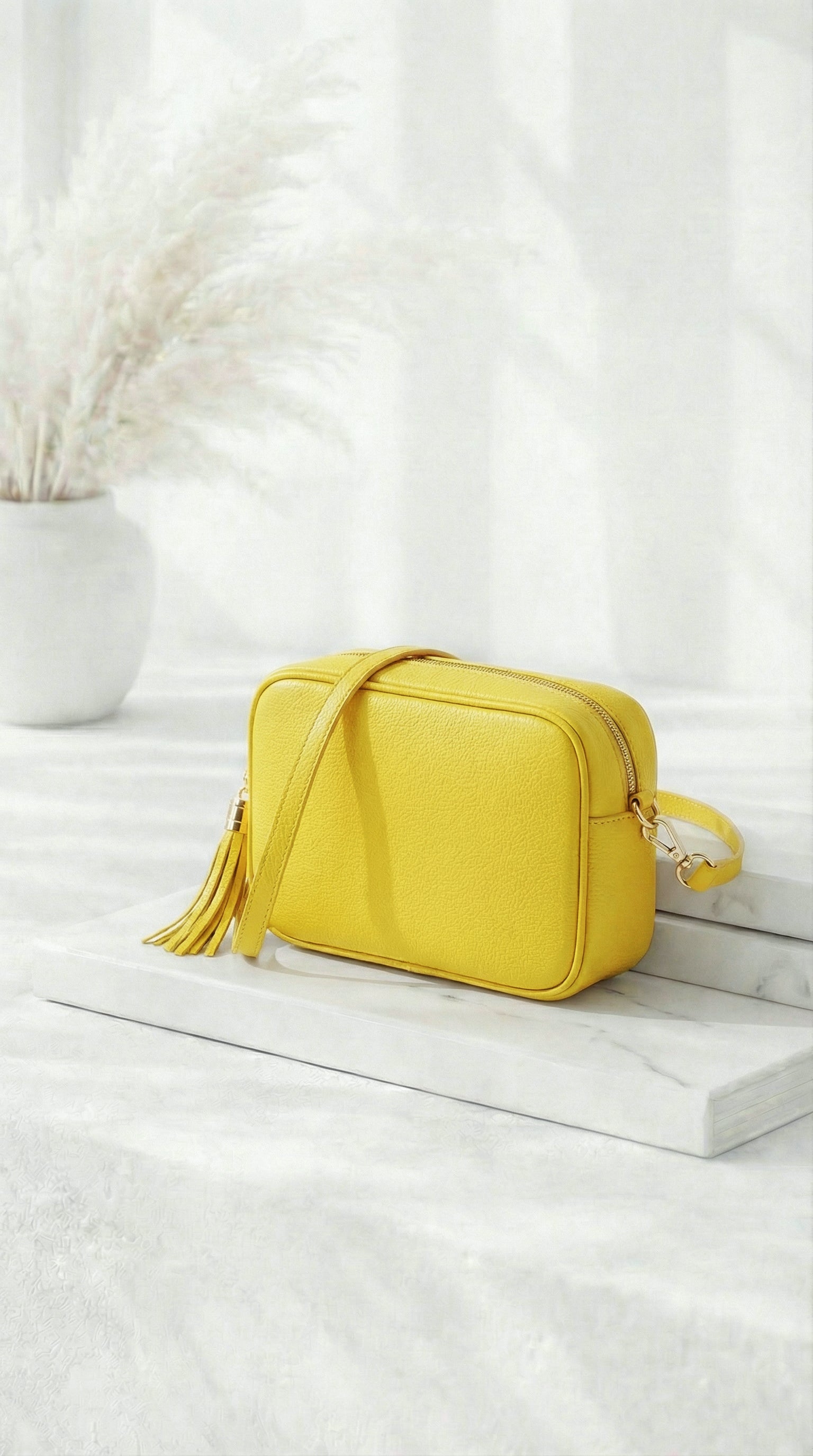 Umhängetasche City Glow *Gelb*