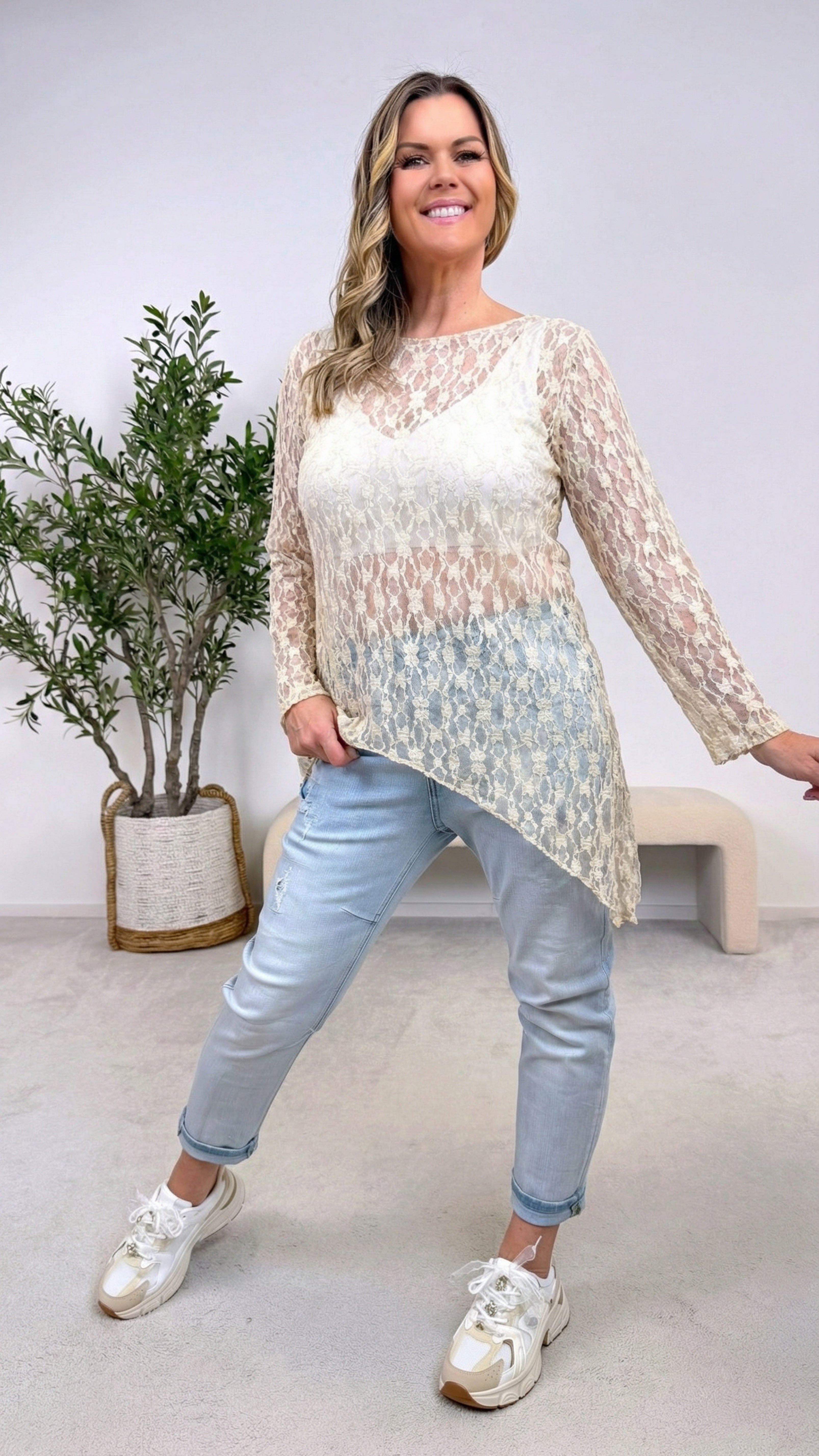 Spitzenshirt Romantic Glow *Beige*