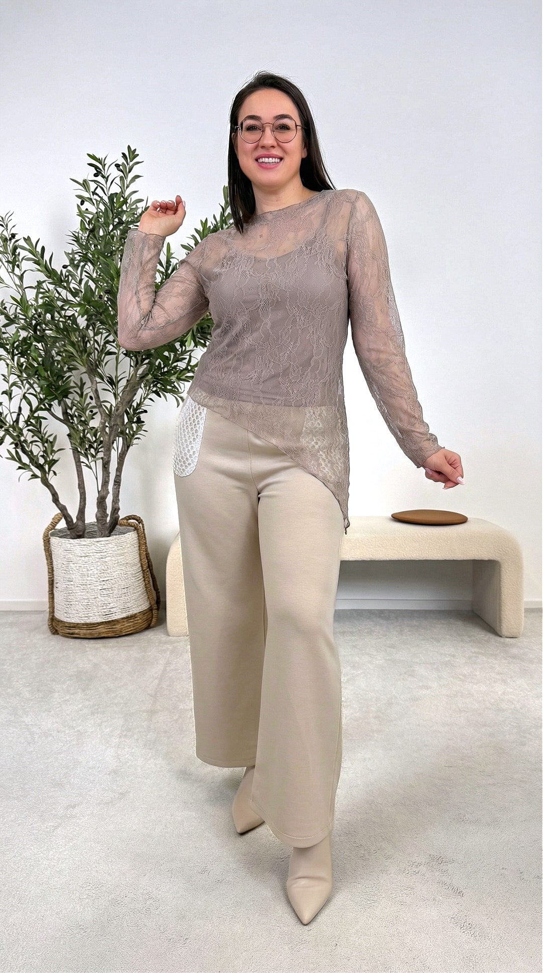 Spitzenshirt Lace Dream *Taupe*