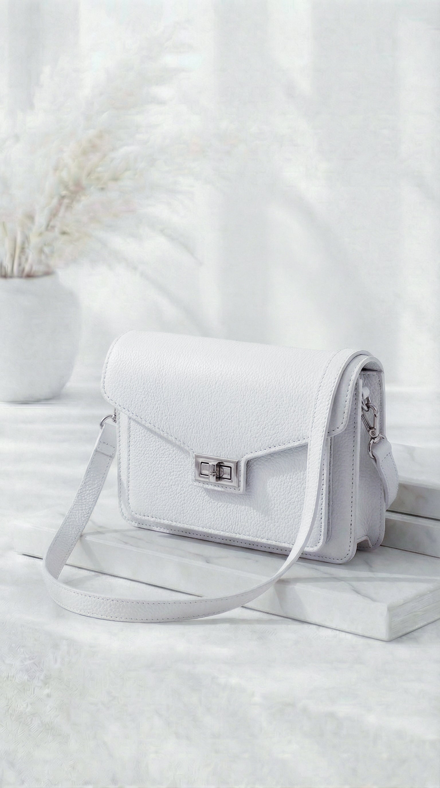 Kleine Tasche Chic Crossbody *Weiß*