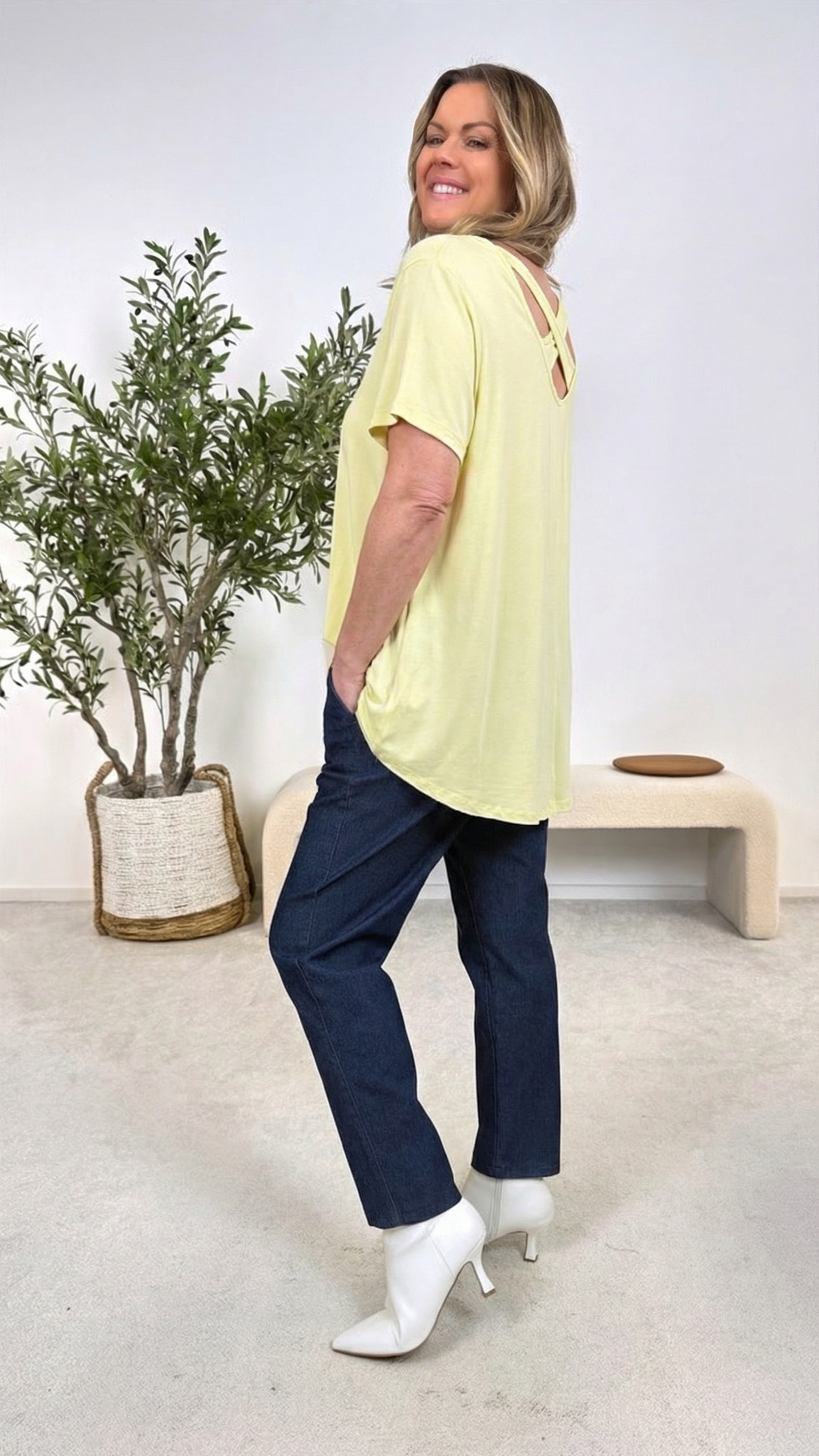 T-Shirt Crossed Love *Gelb*