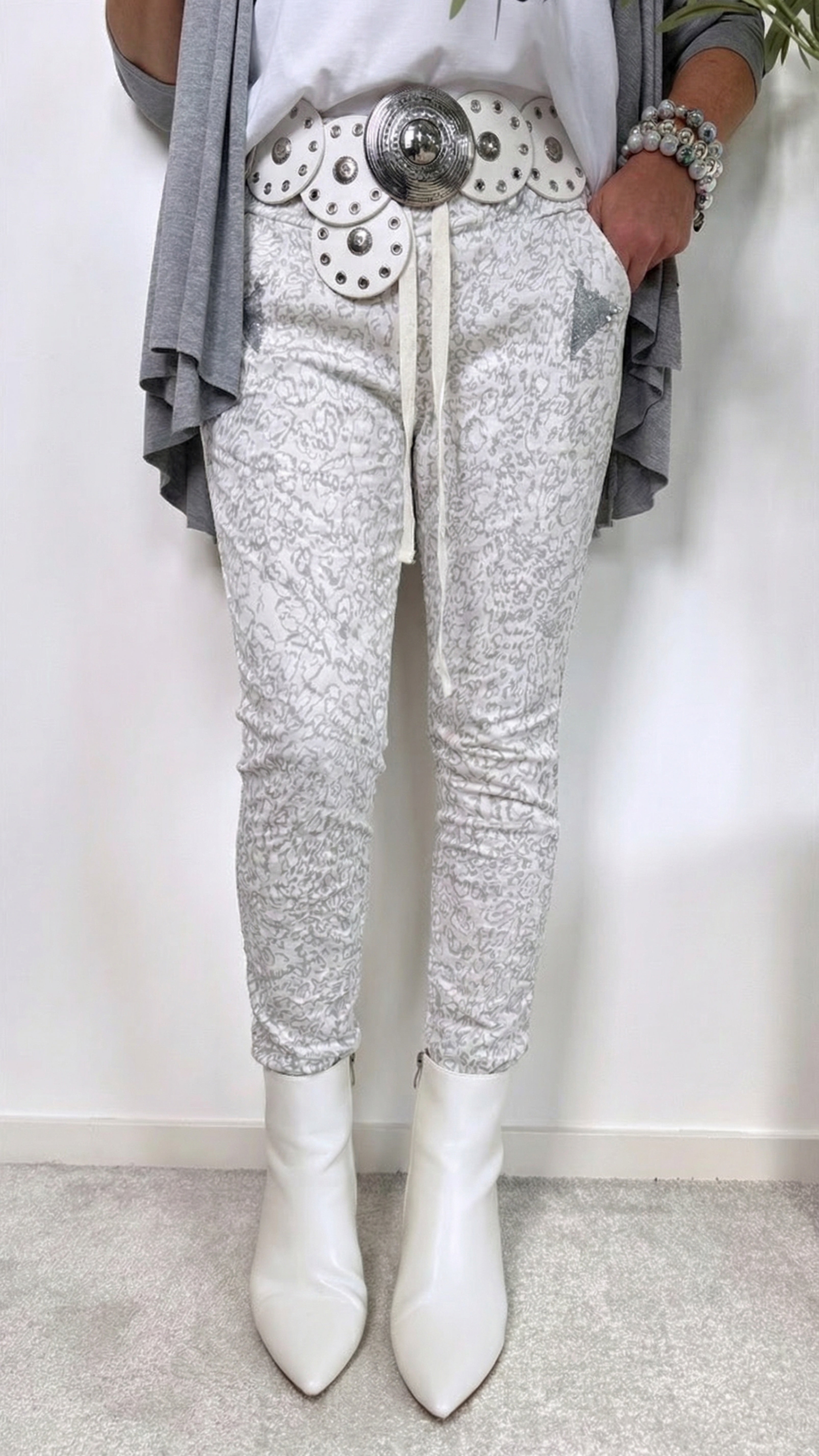 Jogpants Casual Spirit *Weiß*