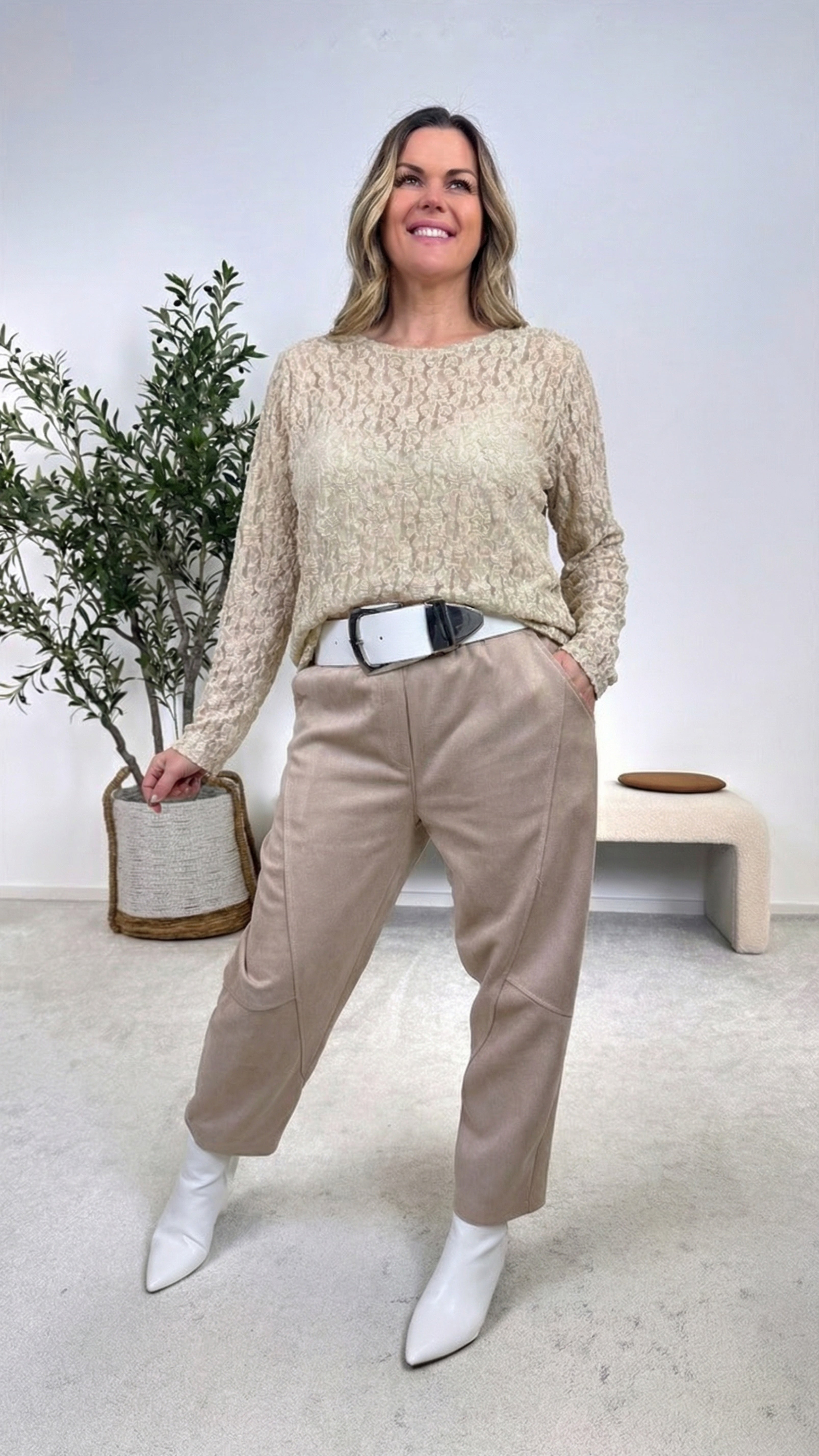 Spitzenshirt Glamour Muse *Beige*