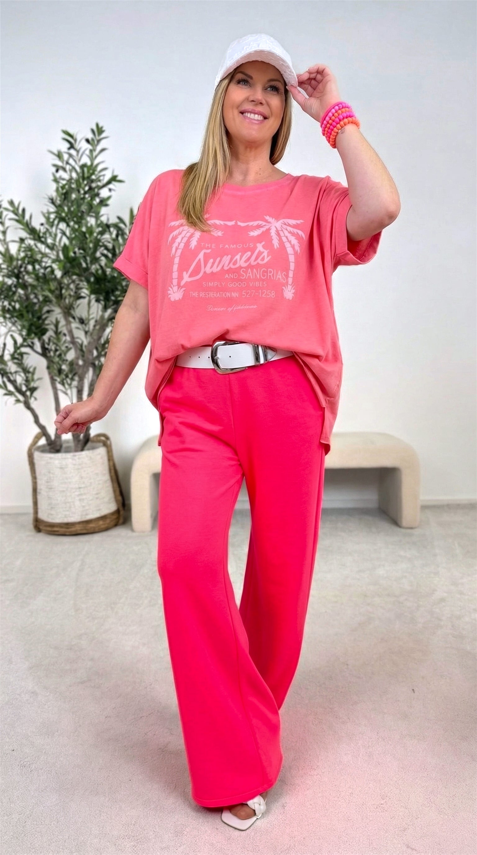 T-Shirt Famous Sunset *Neon Pink*