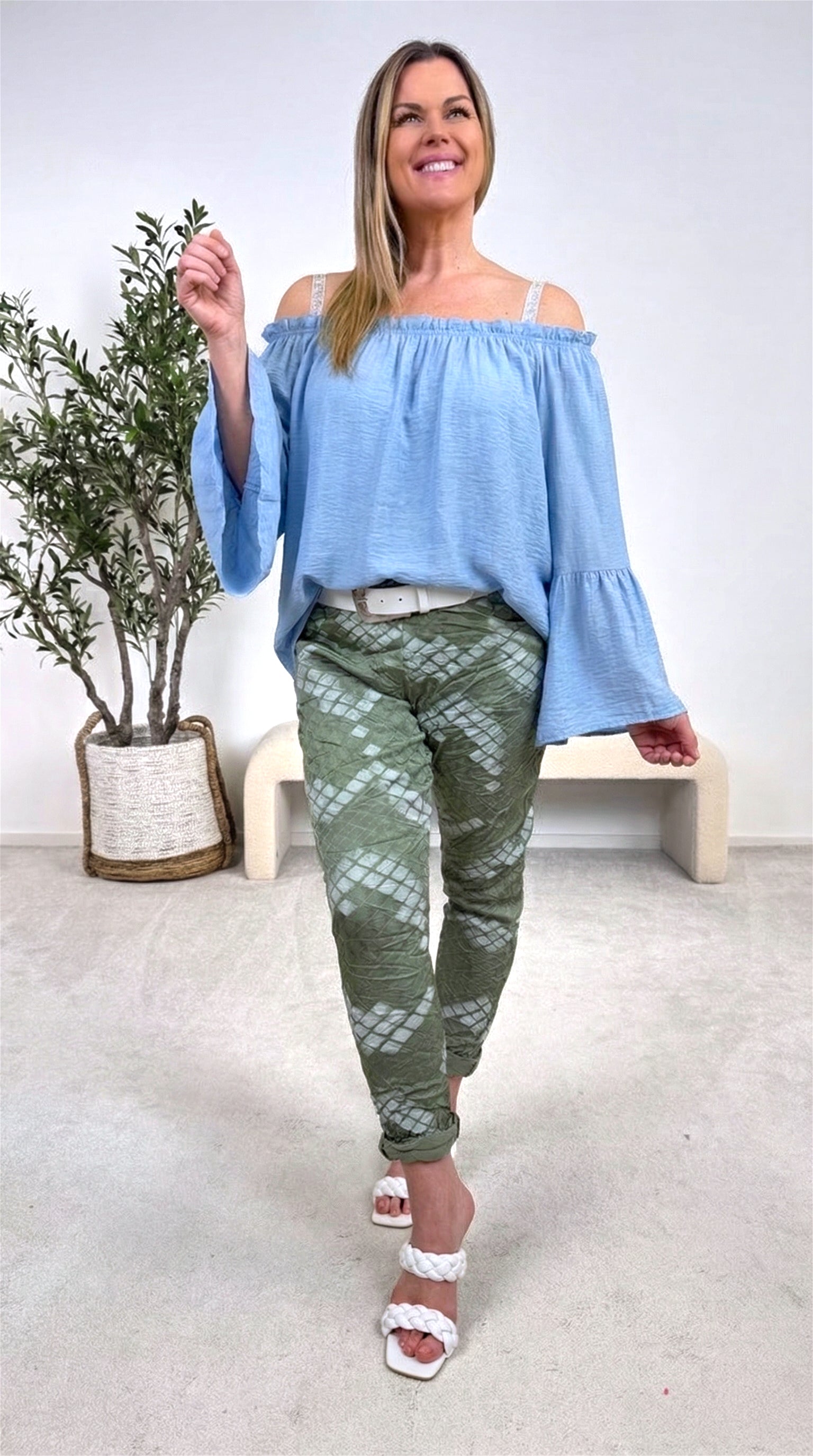 Blusenshirt Lovely Escape *Blau*