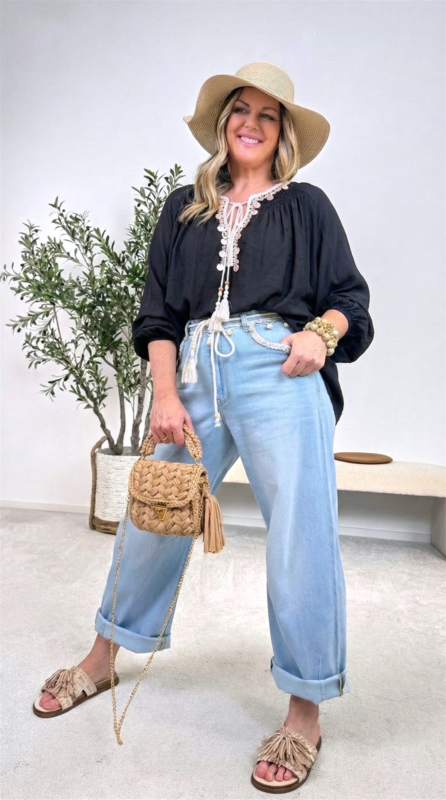 Blusenshirt Bali Harmony *Schwarz* (lieferbar ab 23.3.26)