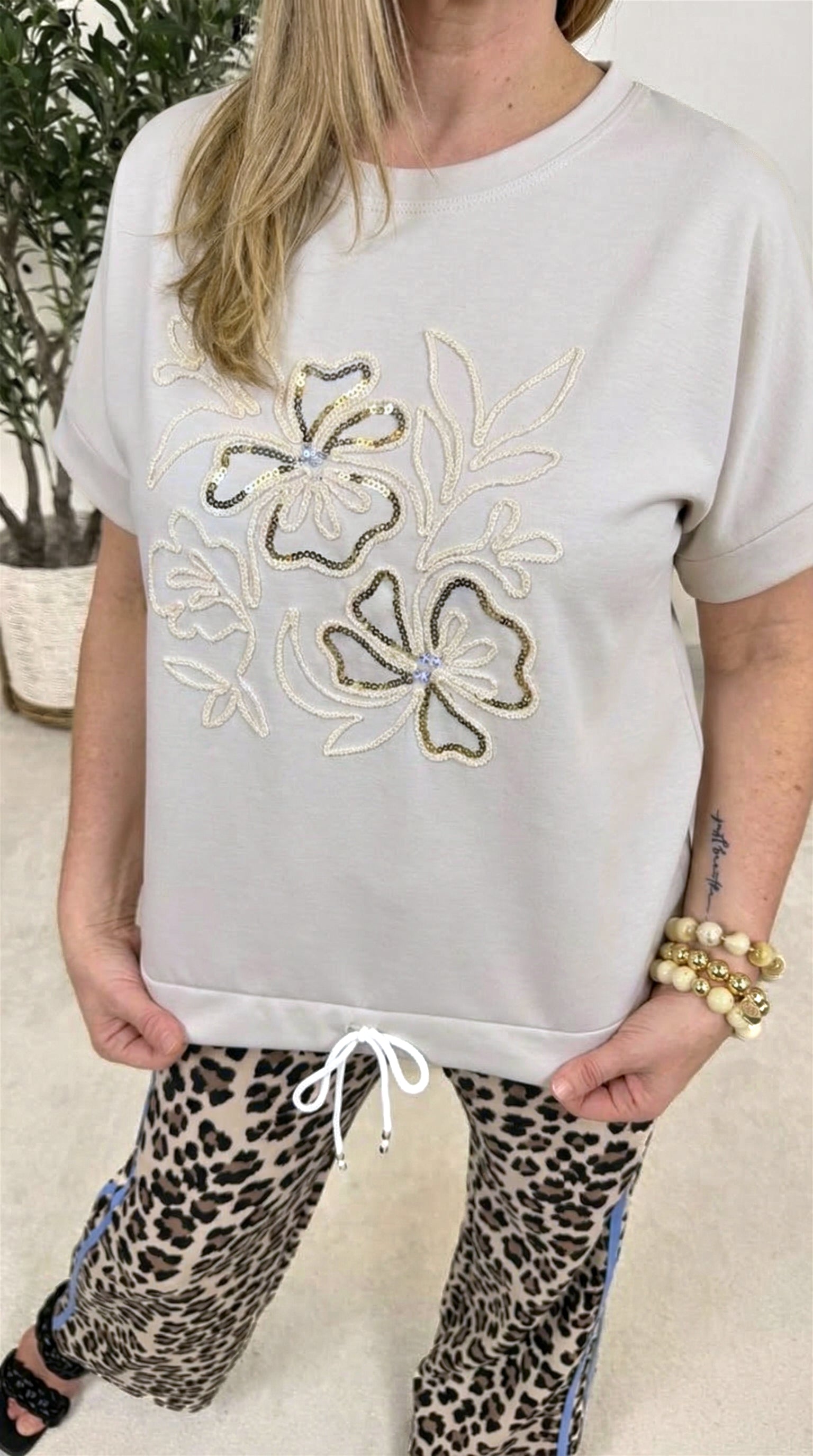 T-Shirt Elegant Blossom *Beige*