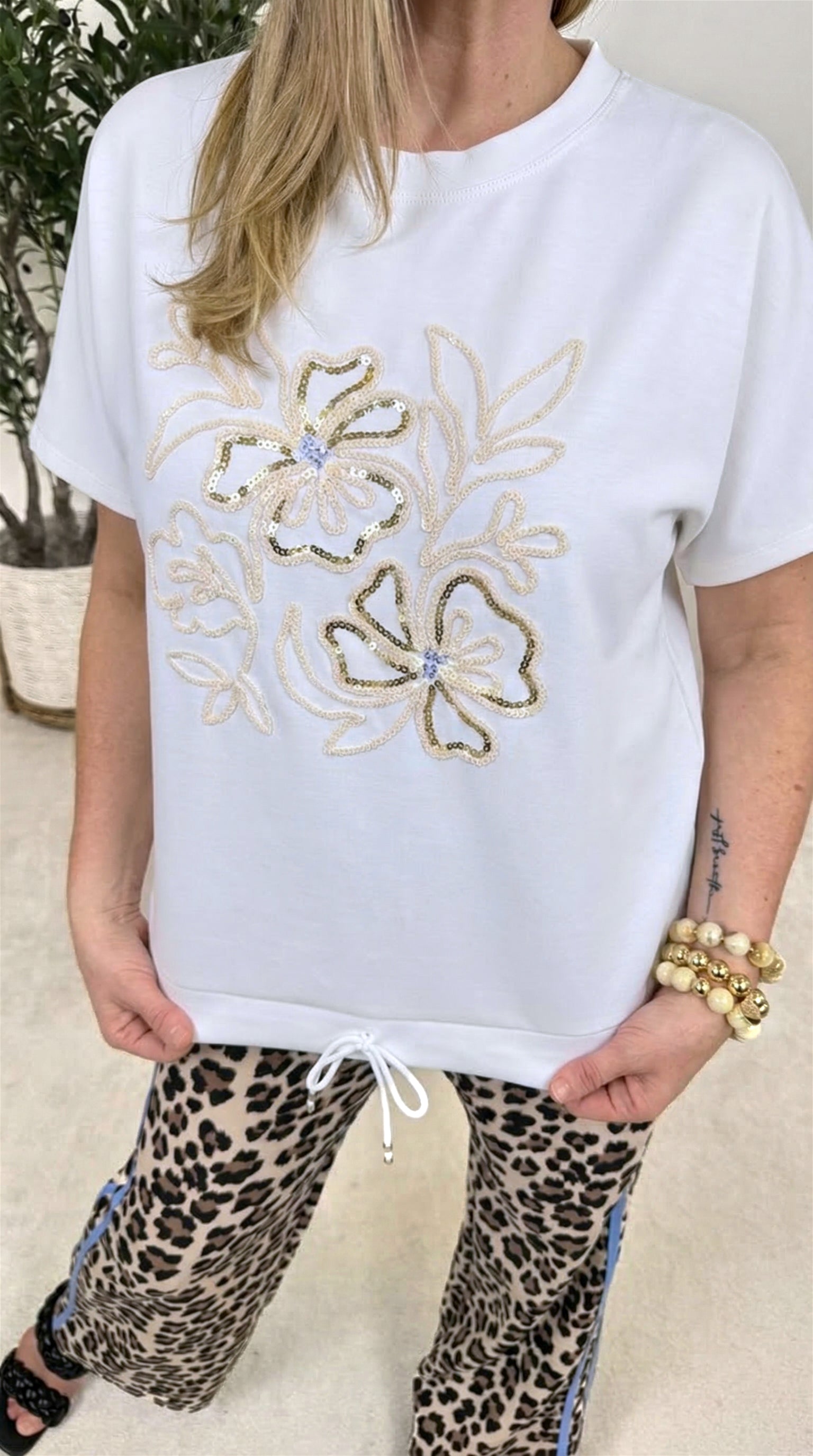 T-Shirt Elegant Blossom *Weiß*