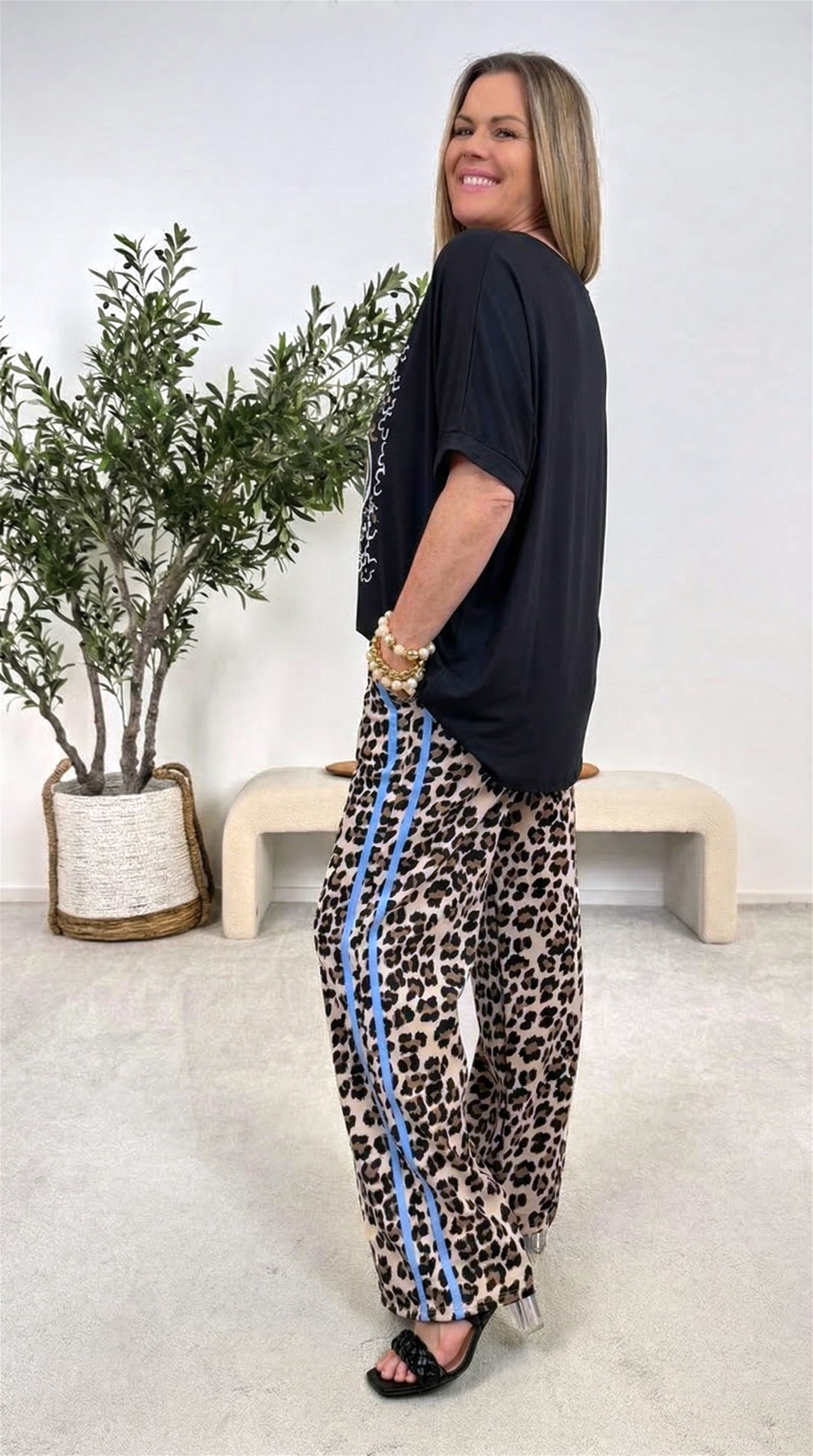 T-Shirt Amore *Schwarz*