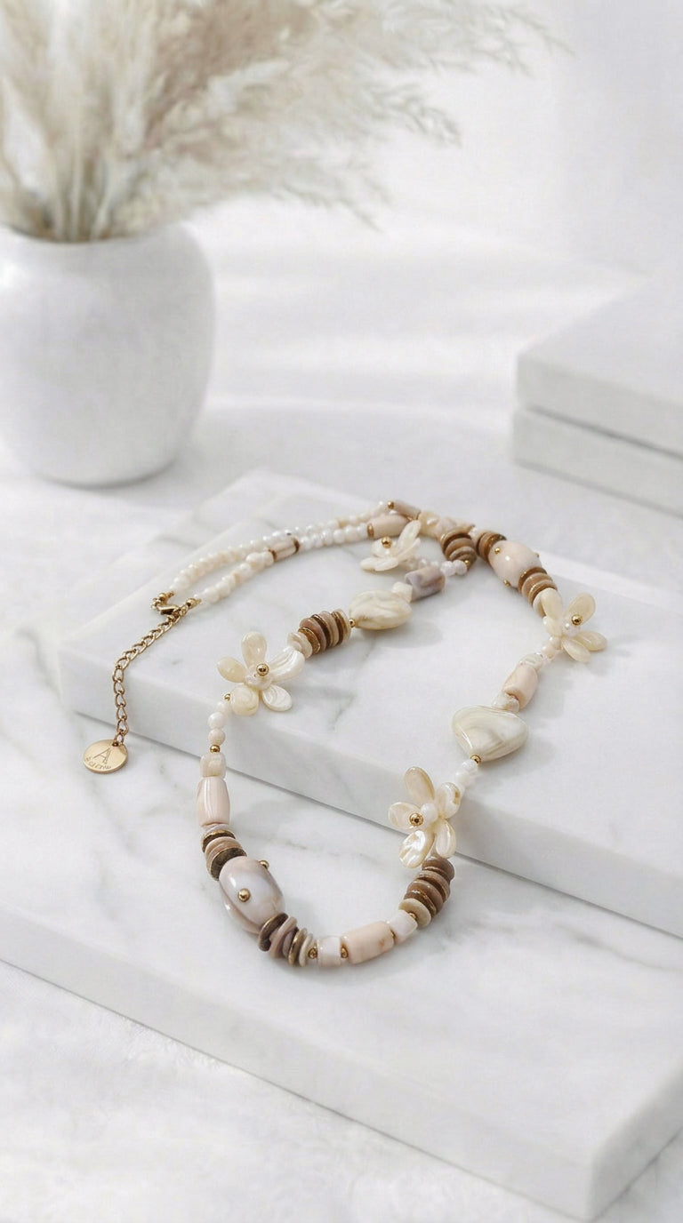 Lange Halskette Flower Spirit