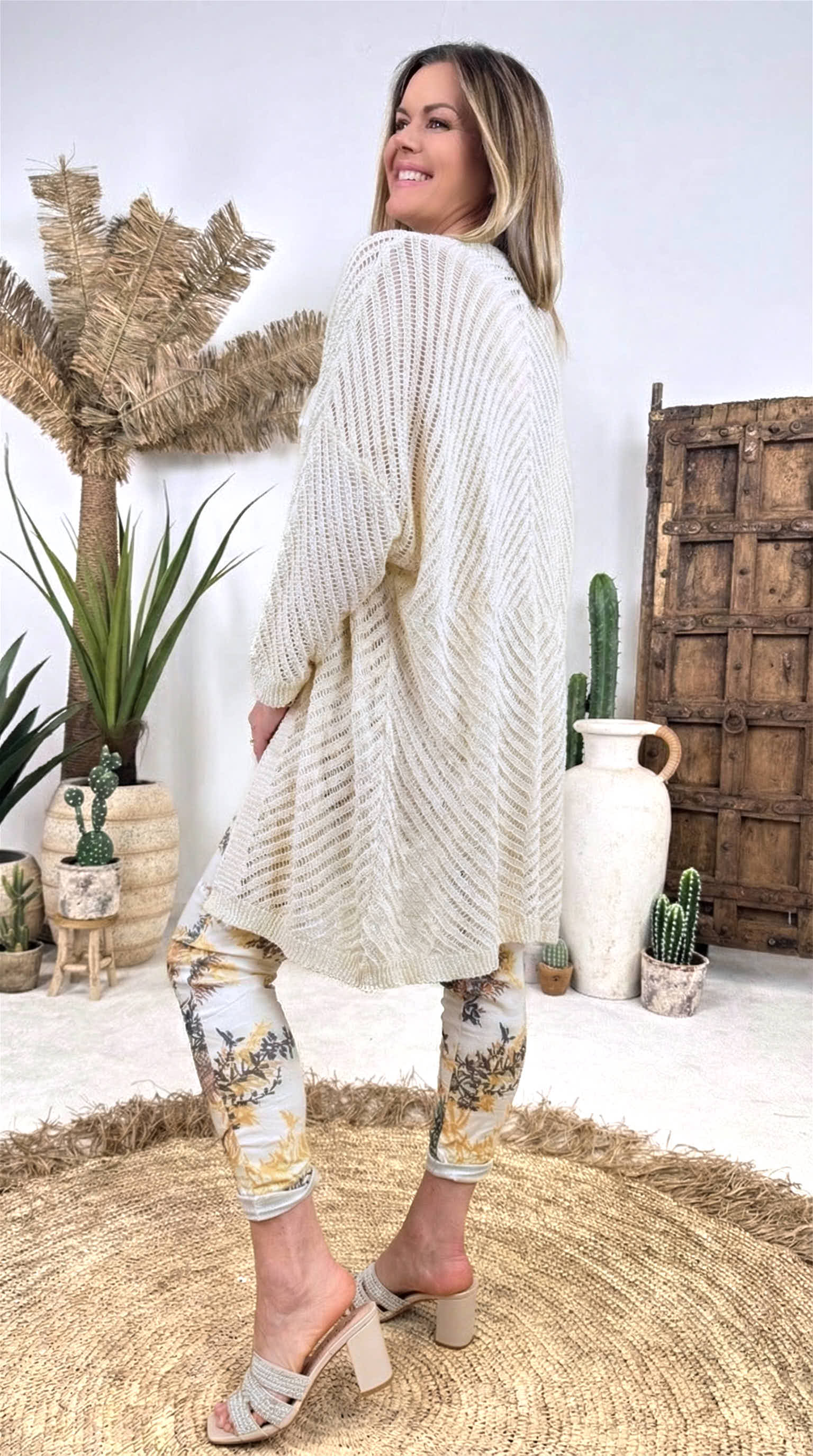 Netz Strickjacke Golden Hour *Vanille*