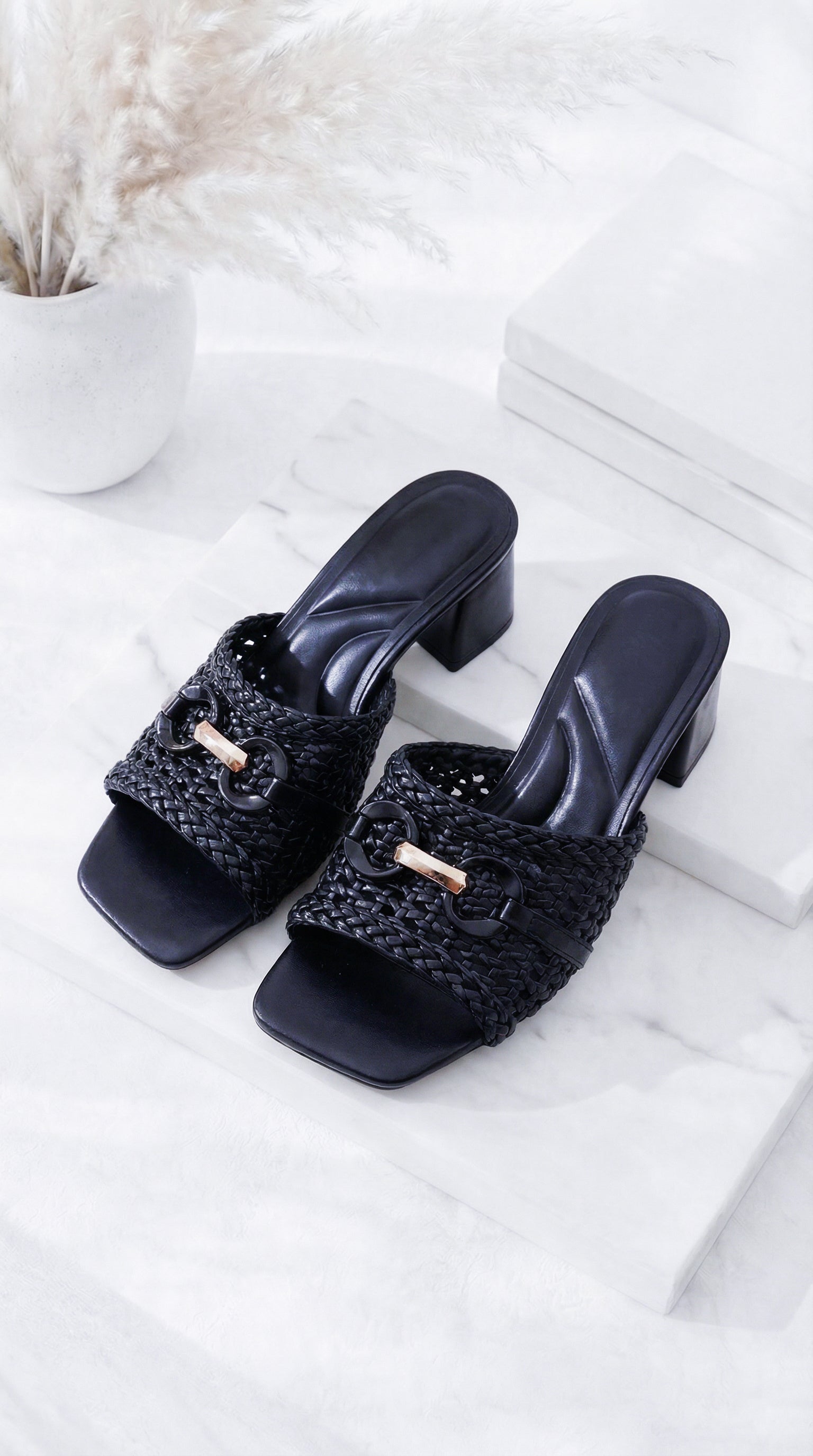 Sandale Urban Classy *Schwarz*