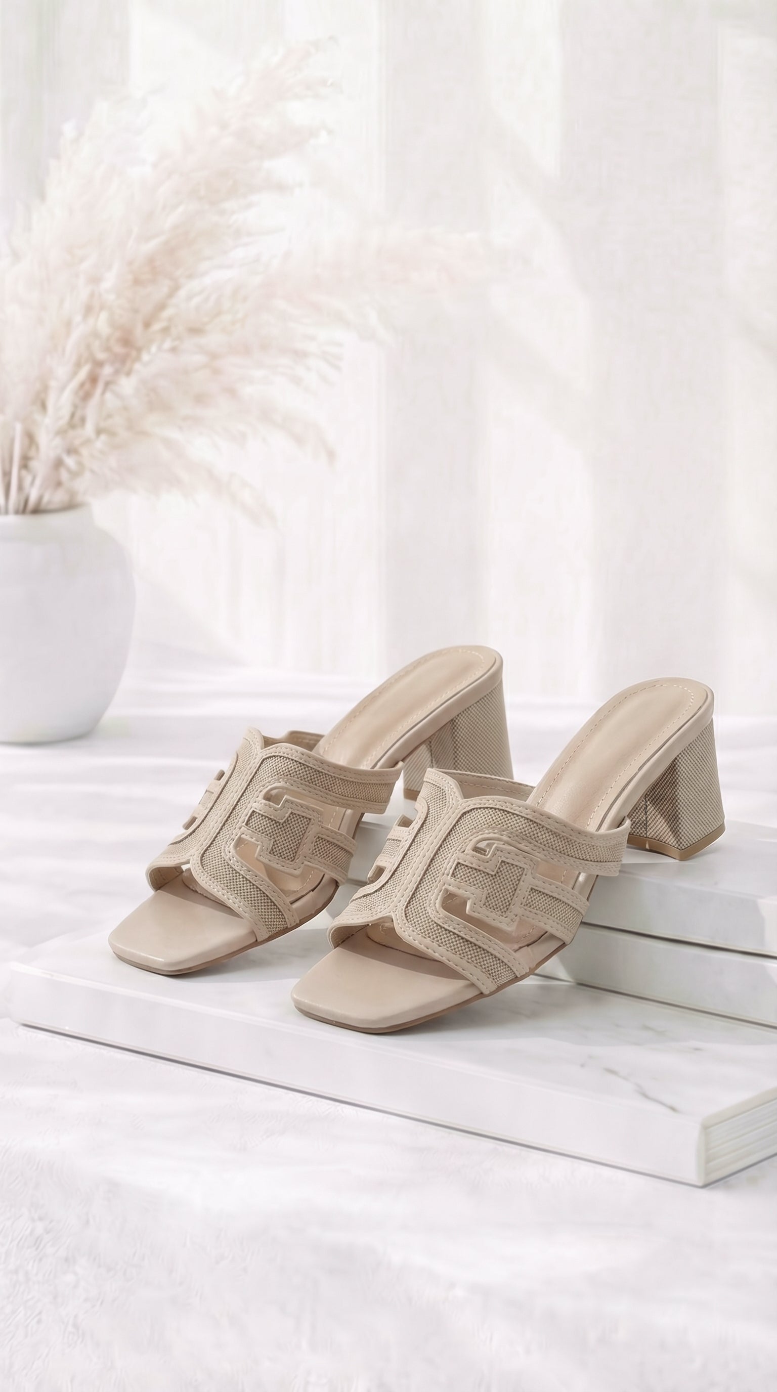 Absatzsandale Monaco Classy *Beige*