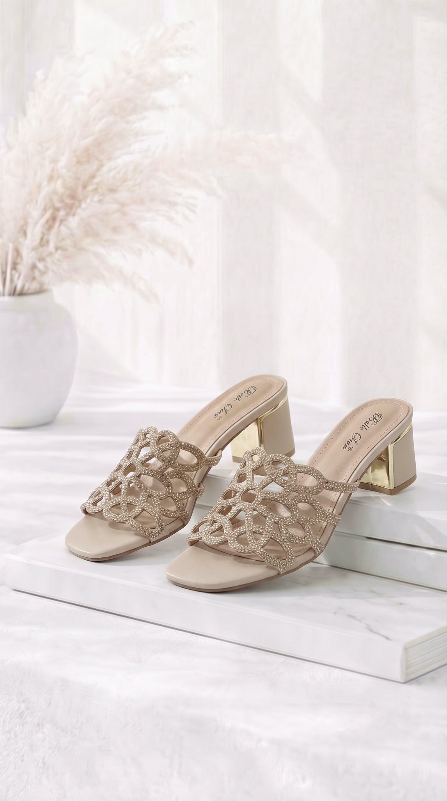 Absatzsandale Glow Step *Beige*