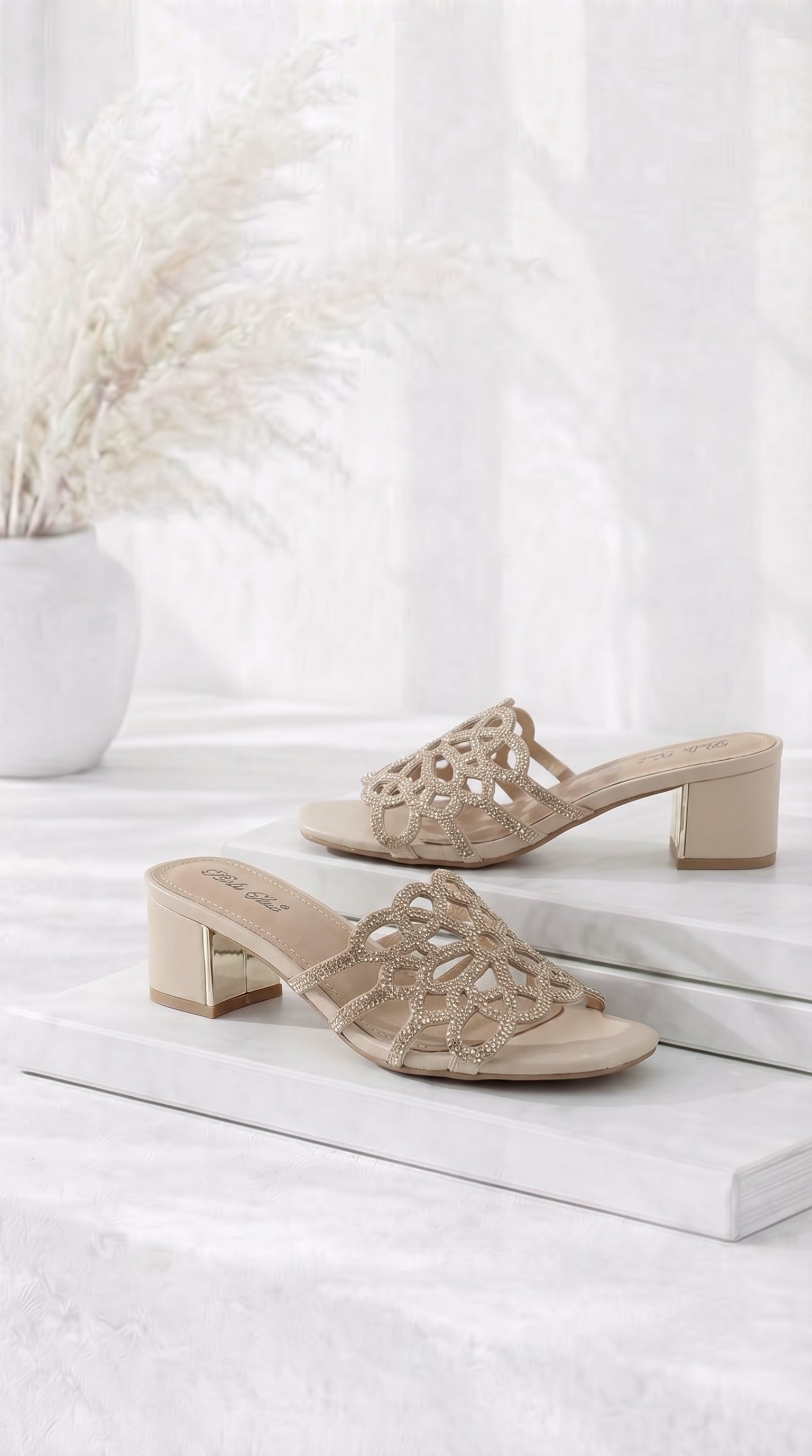 Absatzsandale Glow Step *Beige*