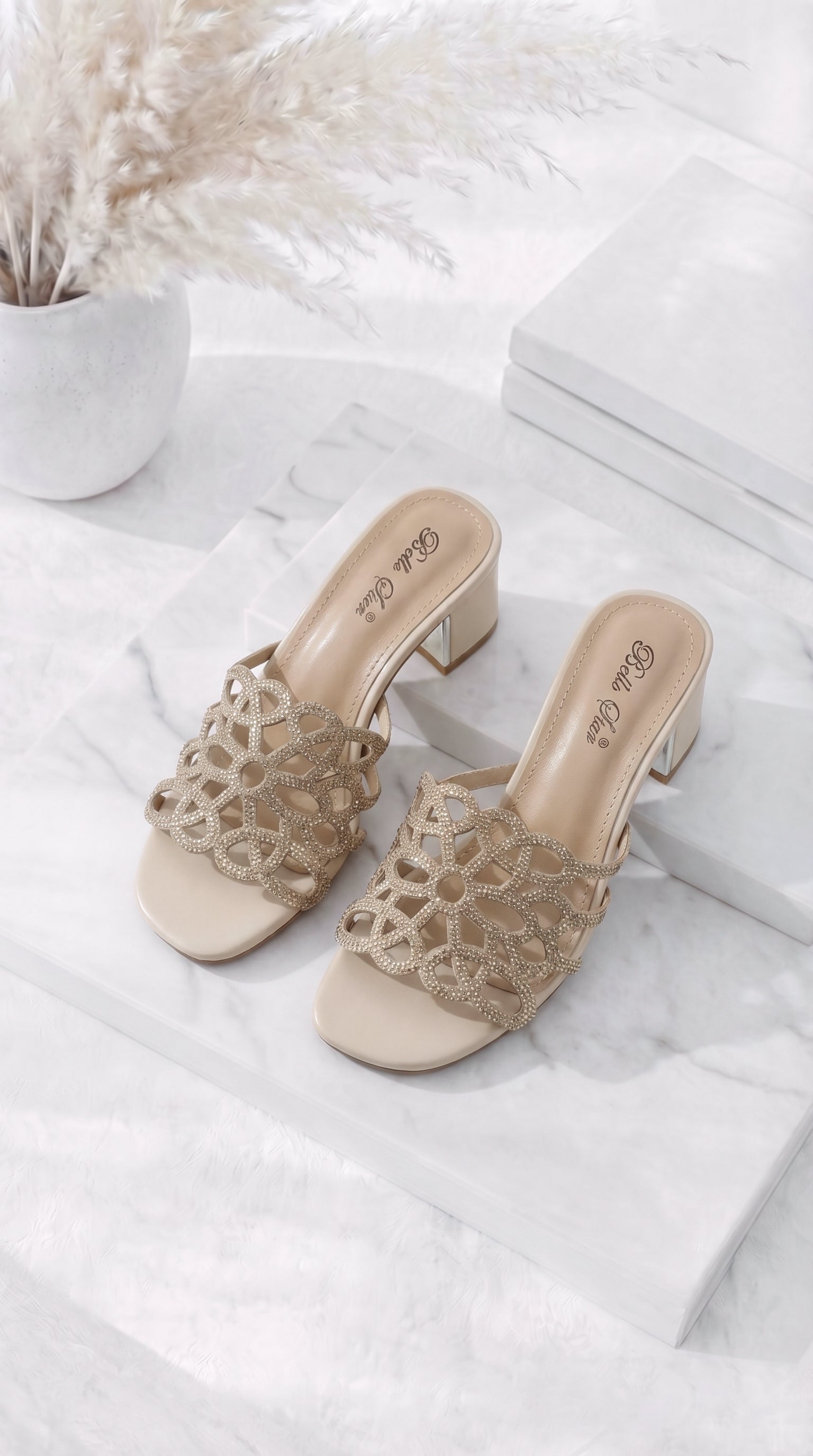 Absatzsandale Glow Step *Beige*