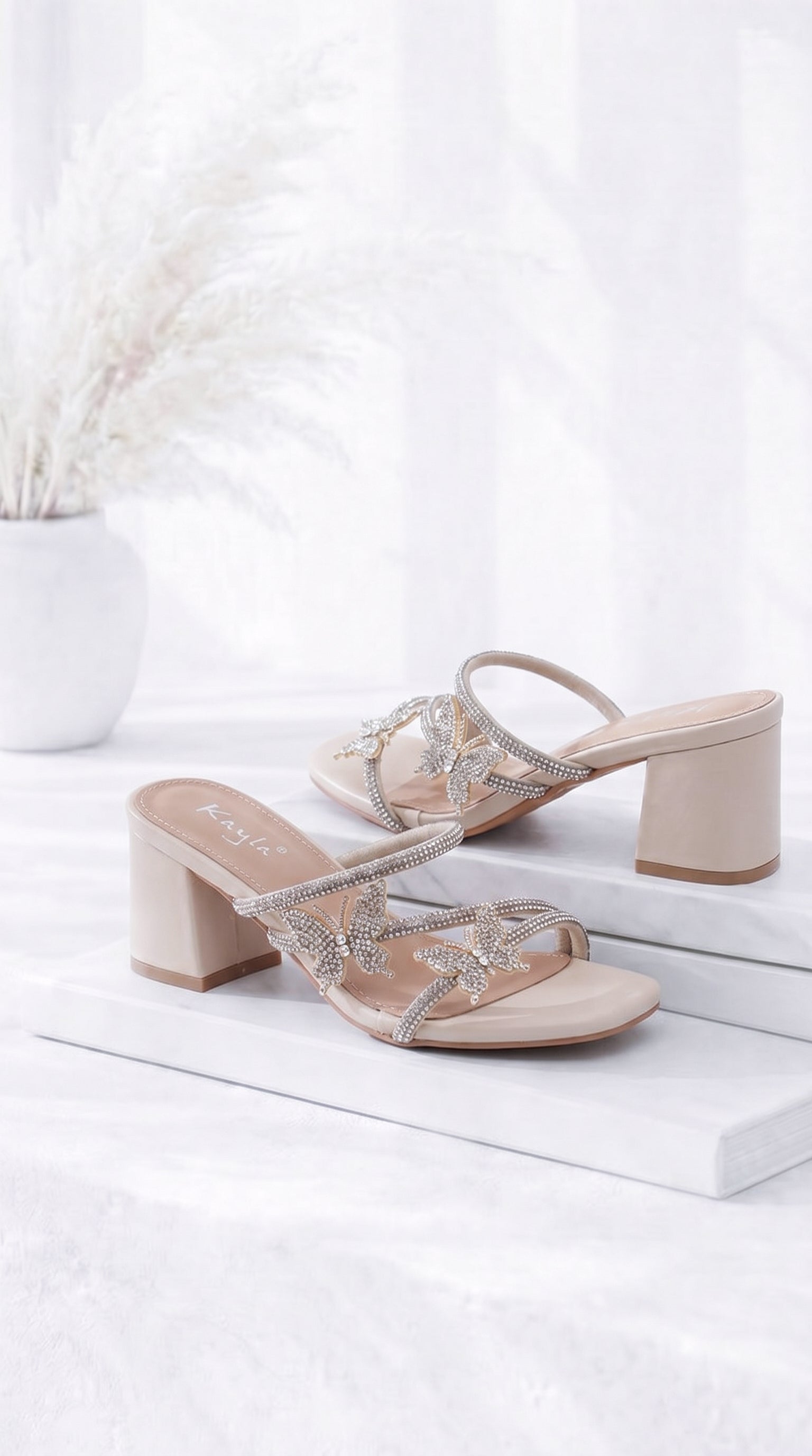 Absatzsandale Magic Flutter