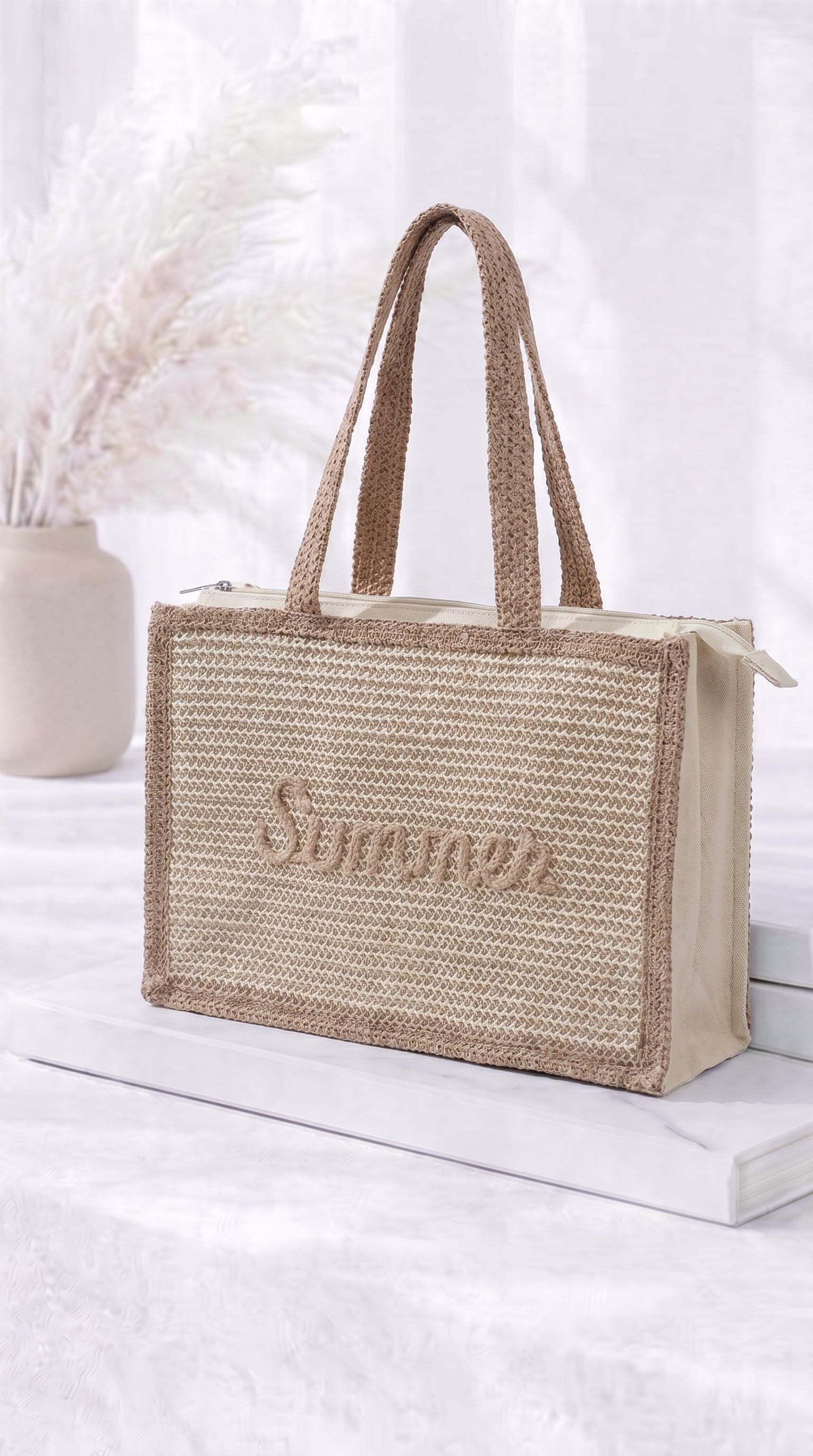 Shopper Beach Darling