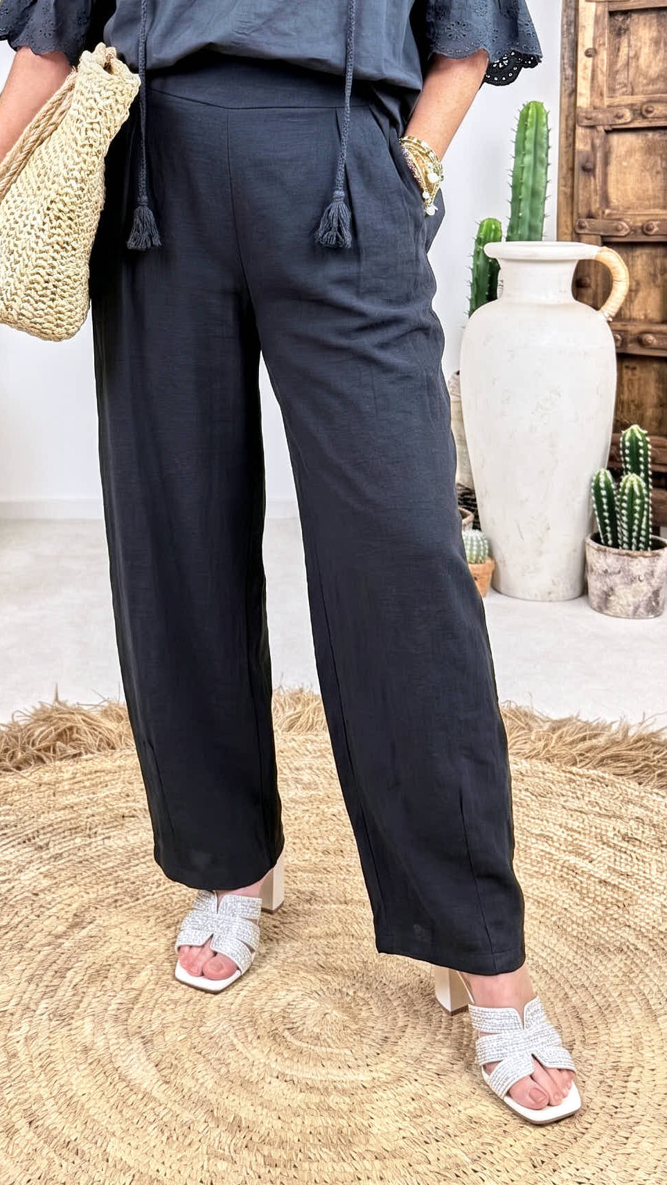 Hose Natural Flow *Schwarz*