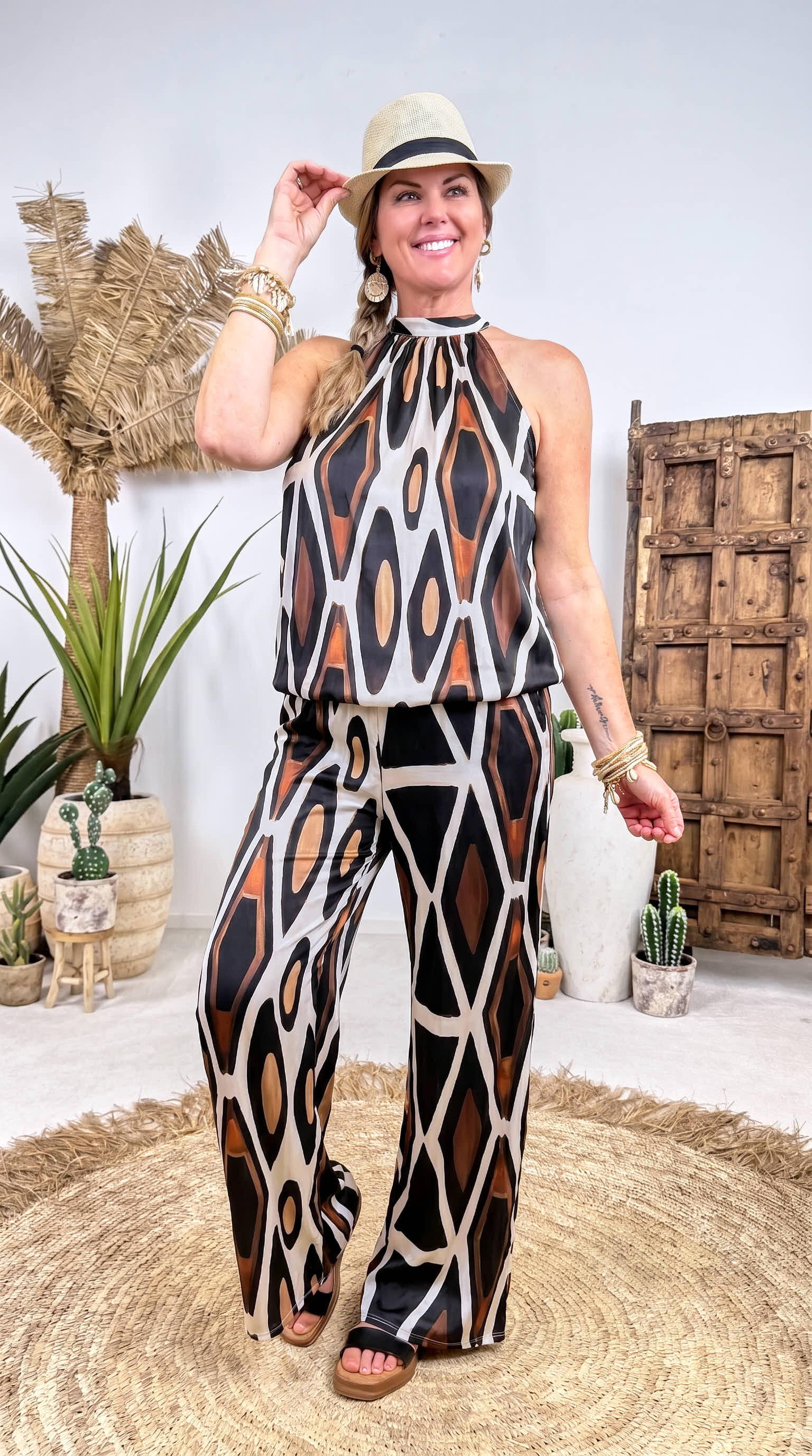 Blusentop Wild Graphic *Schwarz*